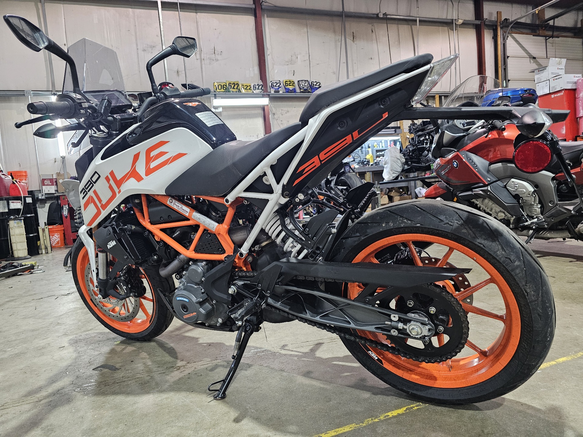 2020 KTM 390 Duke in Tyngsboro, Massachusetts - Photo 4