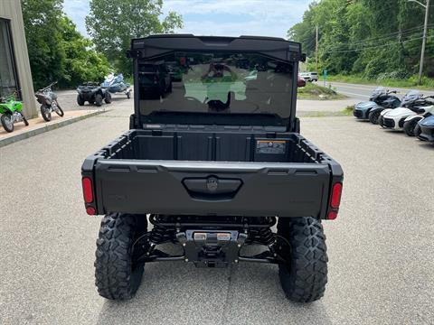 2025 Can-Am Defender MAX Lone Star CAB in Tyngsboro, Massachusetts - Photo 8