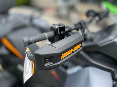 2025 Can-Am Outlander MAX XT-P 1000R in Tyngsboro, Massachusetts - Photo 17