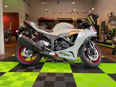 2025 Kawasaki Ninja ZX-6R in Tyngsboro, Massachusetts - Photo 1