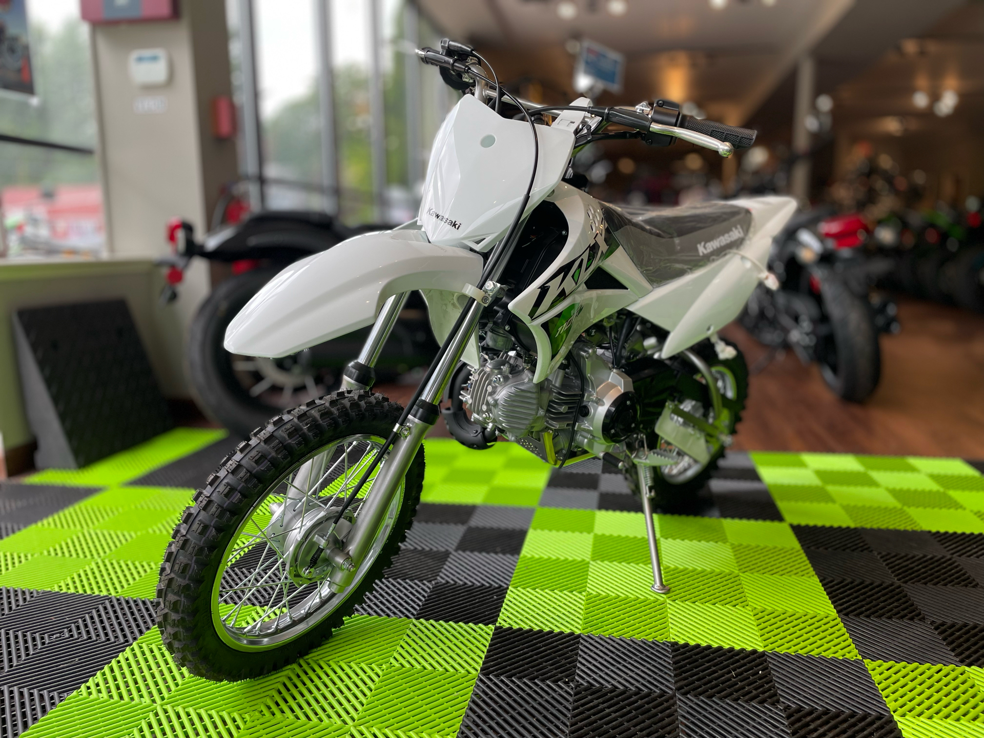 2026 Kawasaki KLX 110R L in Tyngsboro, Massachusetts - Photo 2