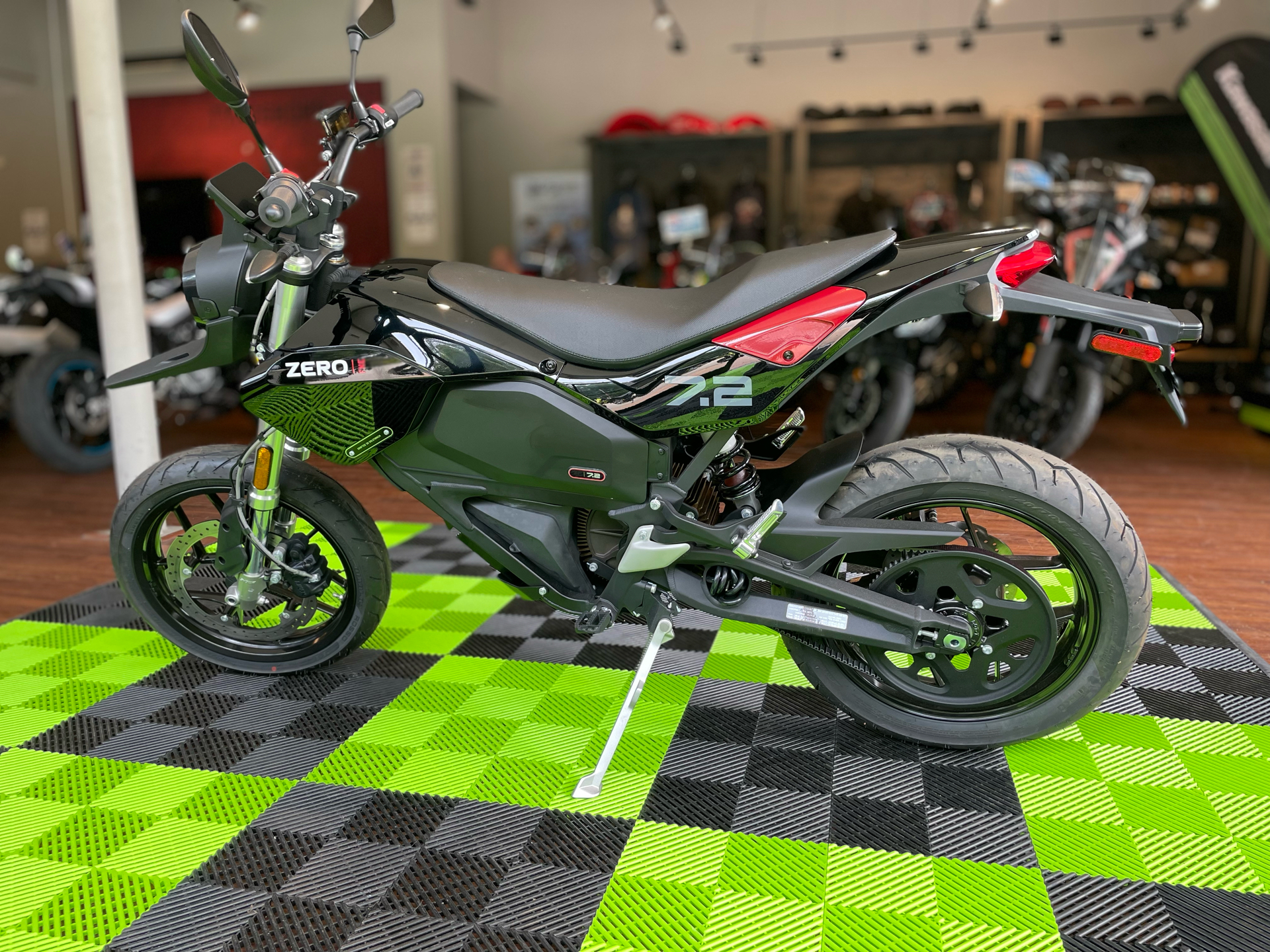 2023 Zero Motorcycles FXE ZF7.2 Integrated in Tyngsboro, Massachusetts - Photo 6