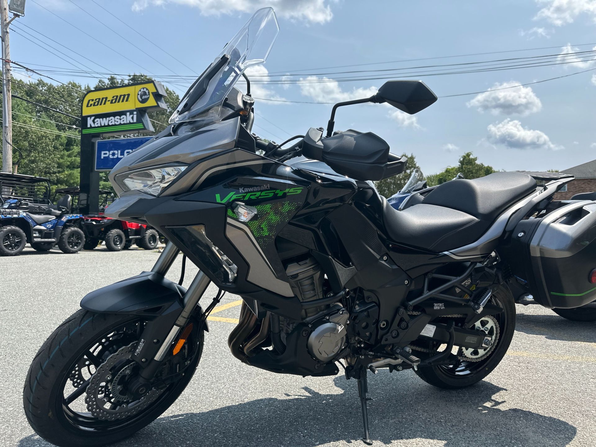 2023 Kawasaki Versys 1000 SE LT+ in Tyngsboro, Massachusetts - Photo 6