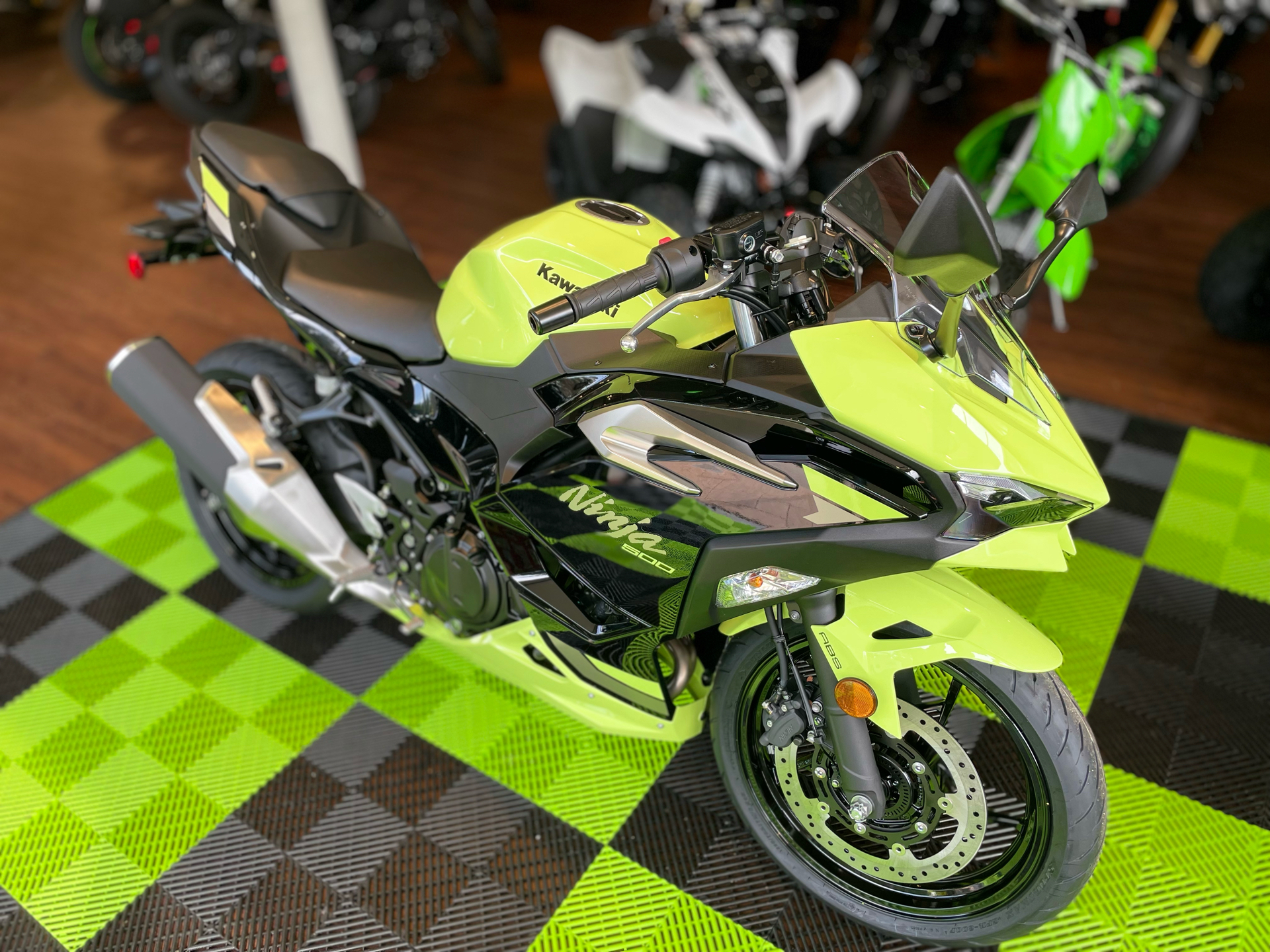 2026 Kawasaki Ninja 500 ABS in Tyngsboro, Massachusetts - Photo 4