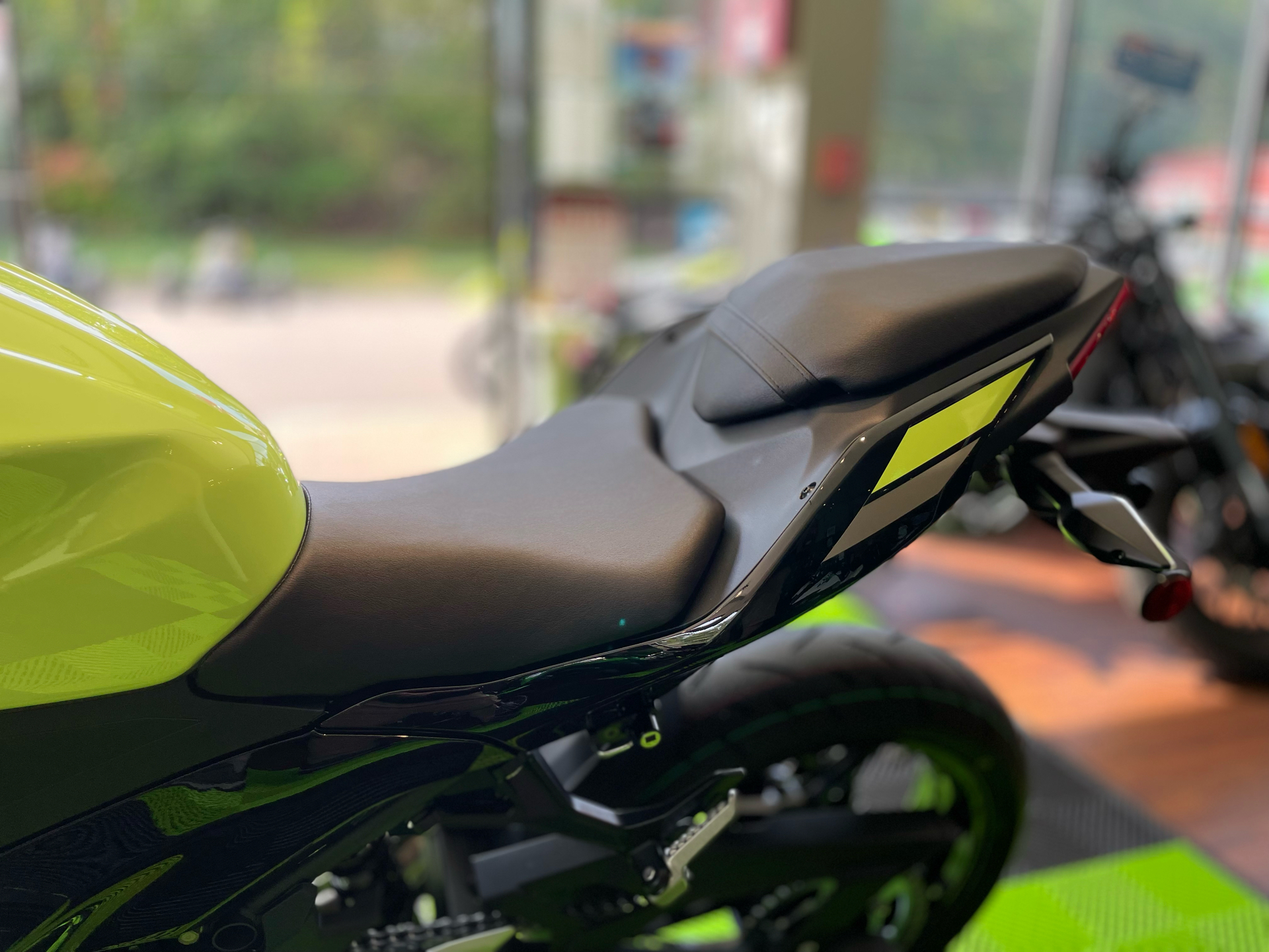 2026 Kawasaki Ninja 500 ABS in Tyngsboro, Massachusetts - Photo 10
