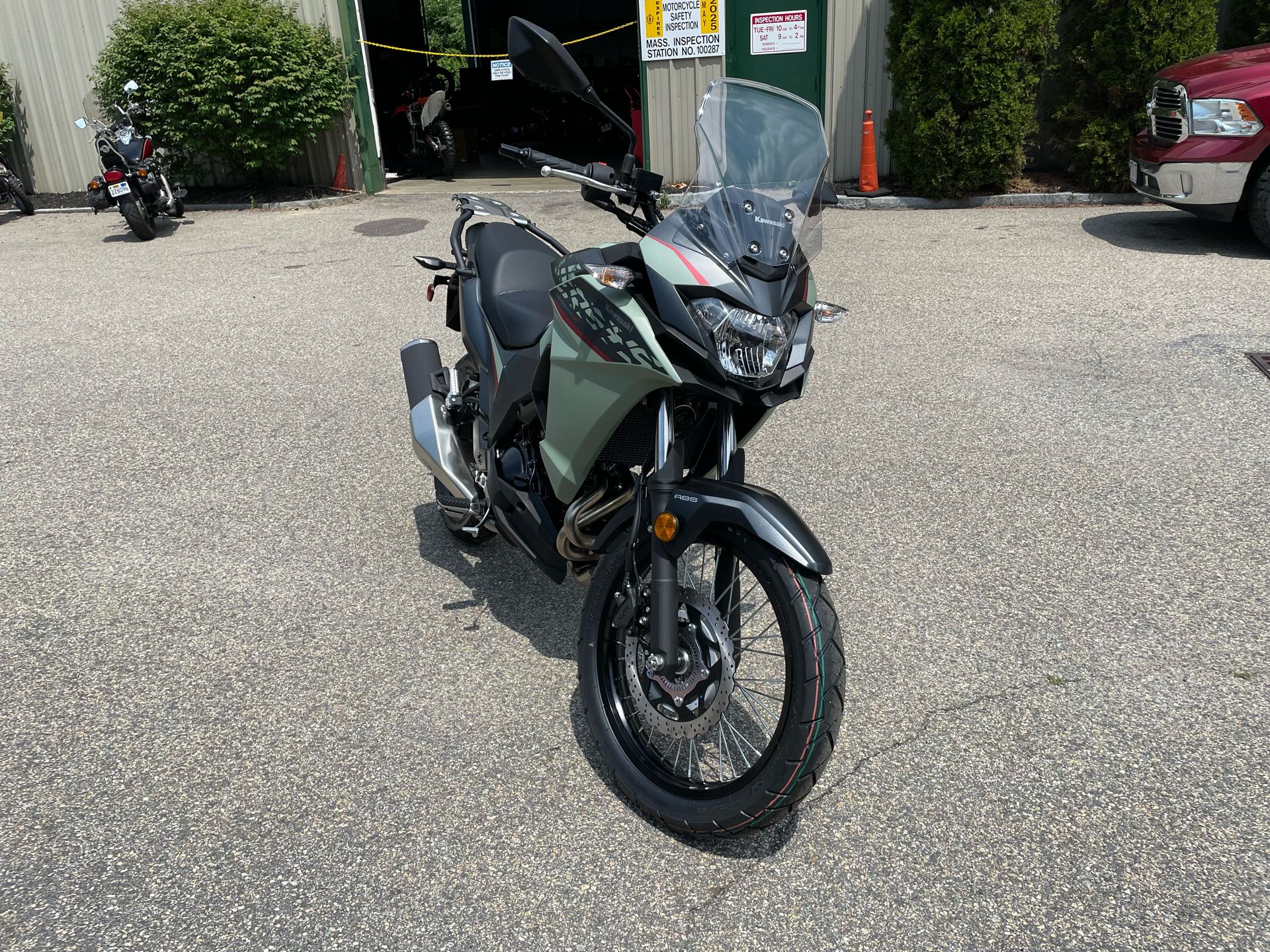 2024 Kawasaki Versys-X 300 ABS in Tyngsboro, Massachusetts - Photo 5