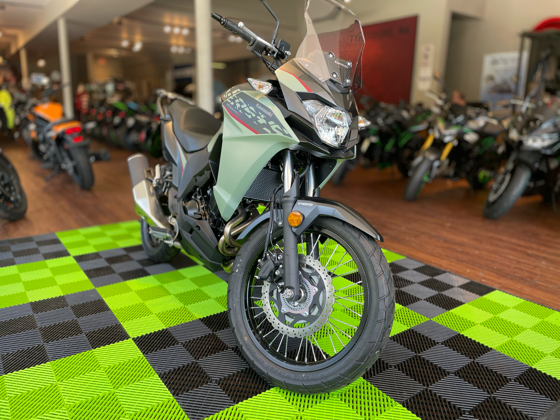 2024 Kawasaki Versys-X 300 ABS in Tyngsboro, Massachusetts - Photo 3