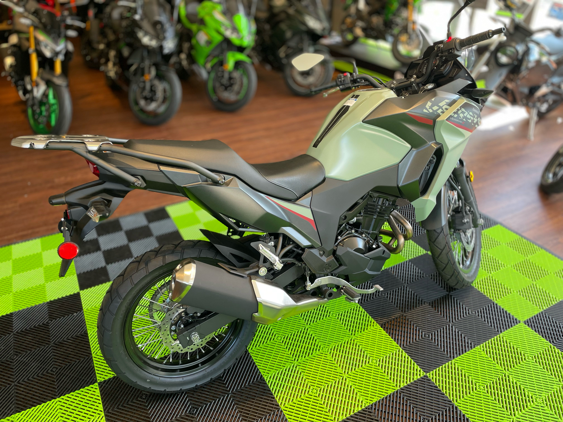 2024 Kawasaki Versys-X 300 ABS in Tyngsboro, Massachusetts - Photo 10