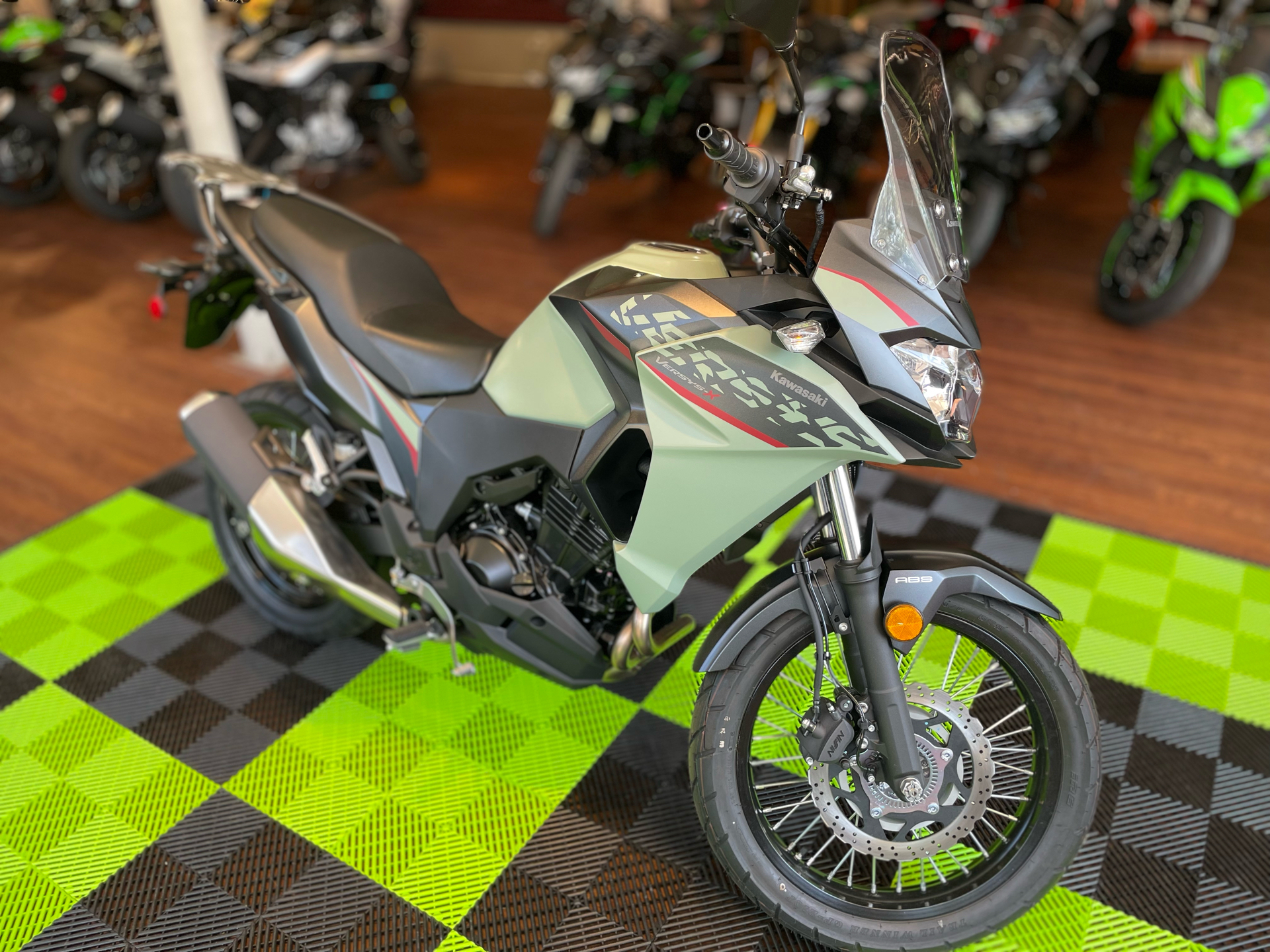 2024 Kawasaki Versys-X 300 ABS in Tyngsboro, Massachusetts - Photo 13