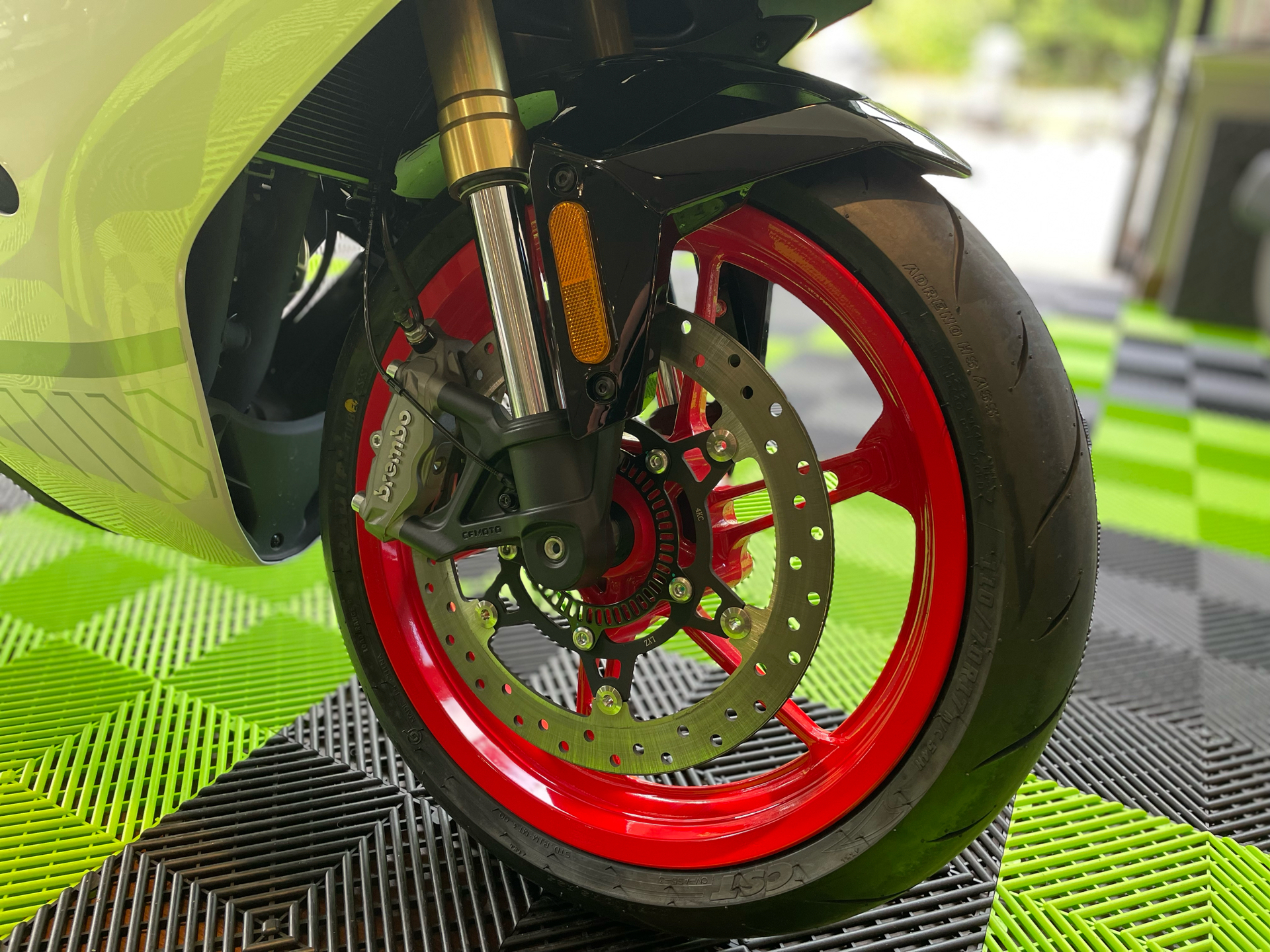 2025 CFMOTO 450SS in Tyngsboro, Massachusetts - Photo 12
