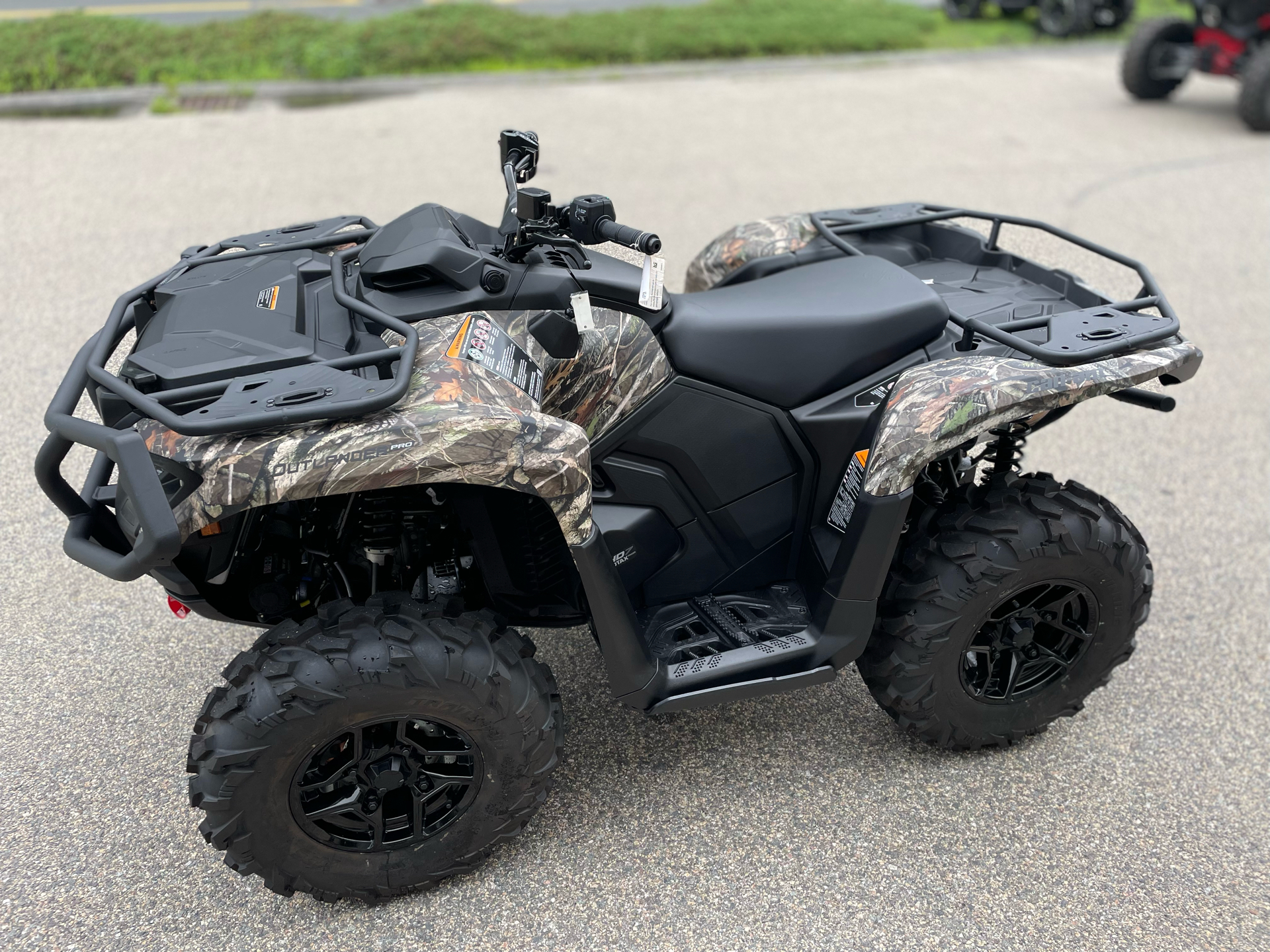2025 Can-Am Outlander PRO Hunting Edition HD7 in Tyngsboro, Massachusetts - Photo 10