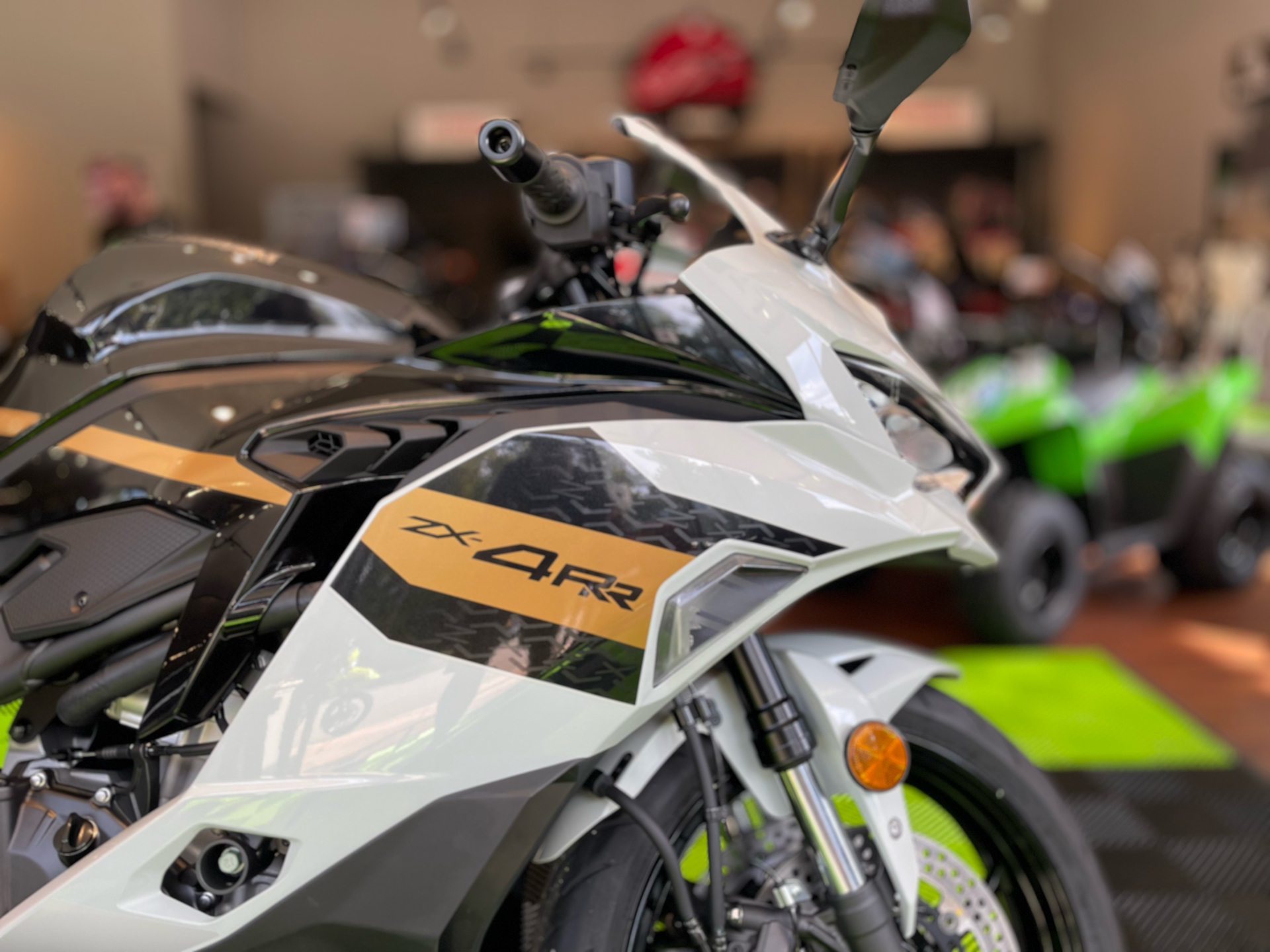 2026 Kawasaki Ninja ZX-4RR ABS in Tyngsboro, Massachusetts - Photo 6