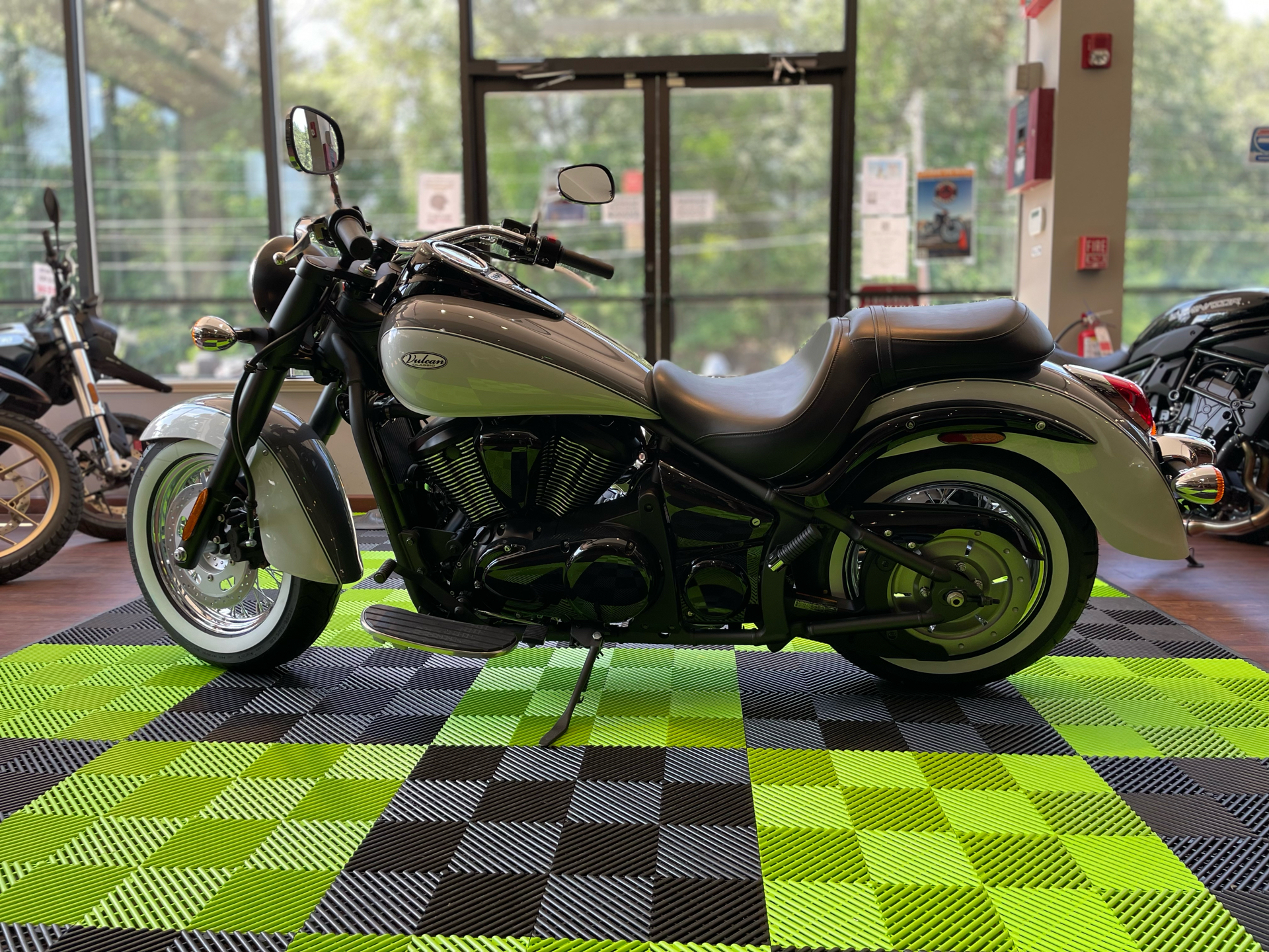2024 Kawasaki Vulcan 900 Classic in Tyngsboro, Massachusetts - Photo 2