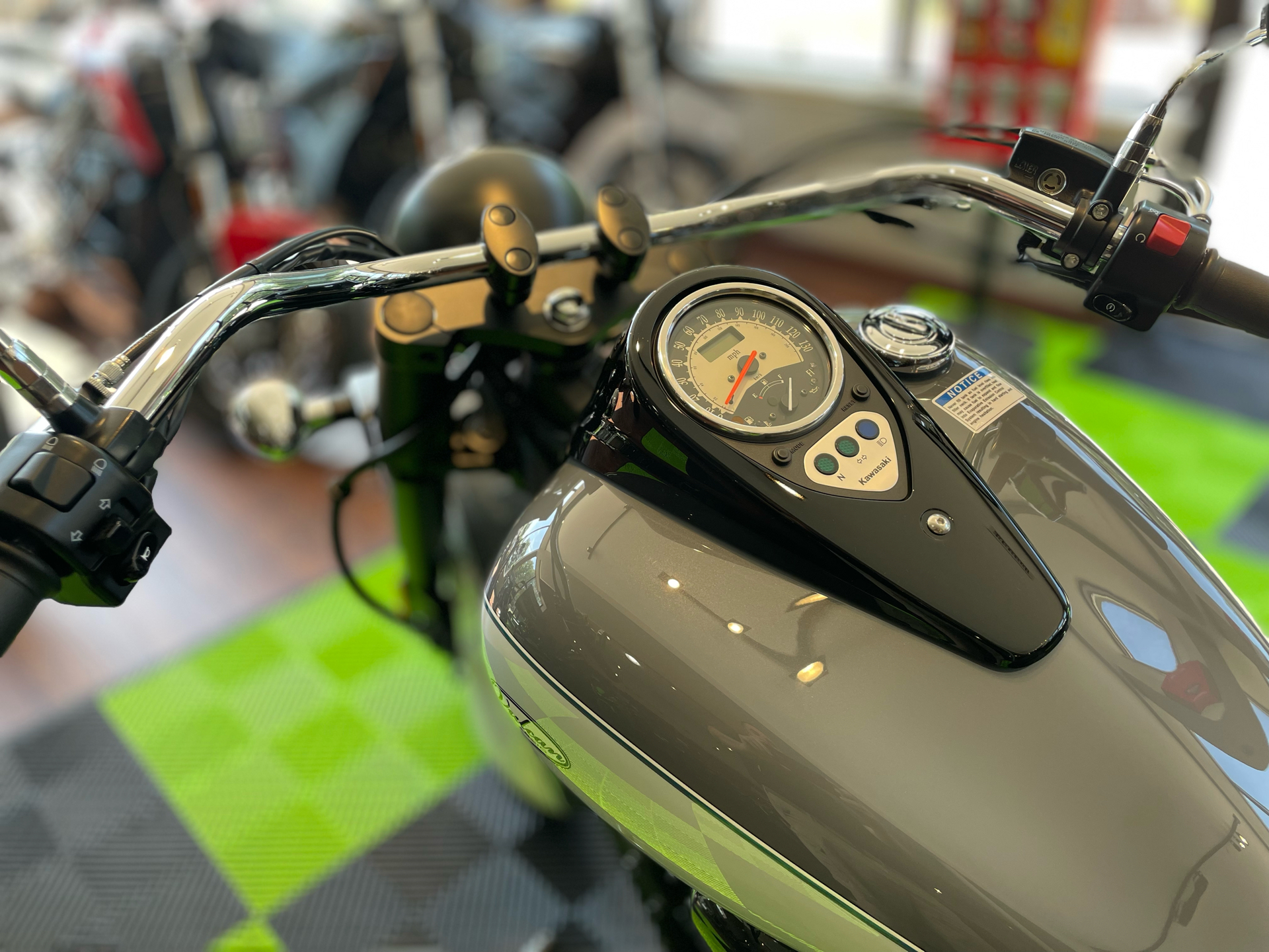 2024 Kawasaki Vulcan 900 Classic in Tyngsboro, Massachusetts - Photo 10
