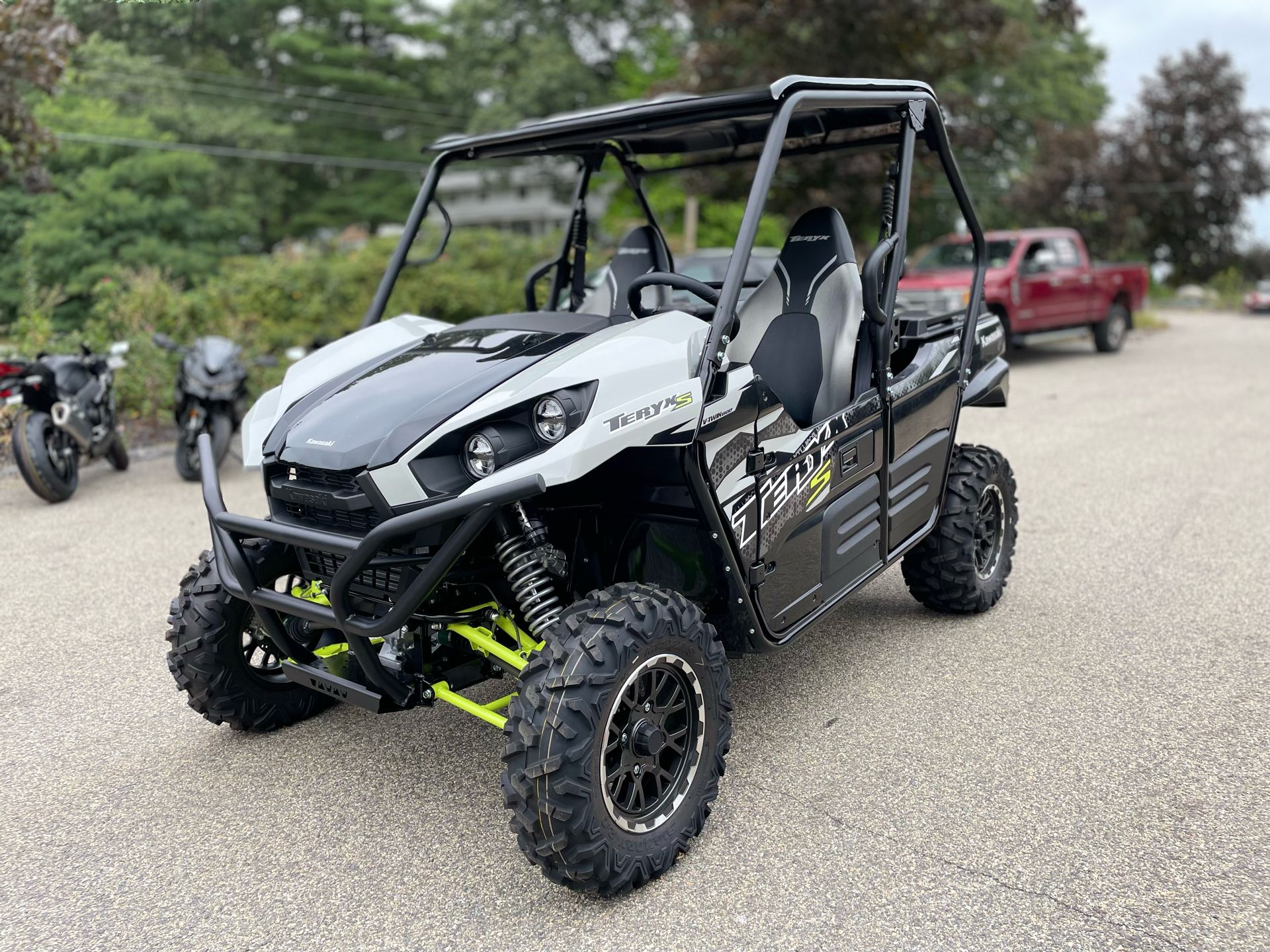 2025 Kawasaki Teryx S LE in Tyngsboro, Massachusetts - Photo 5
