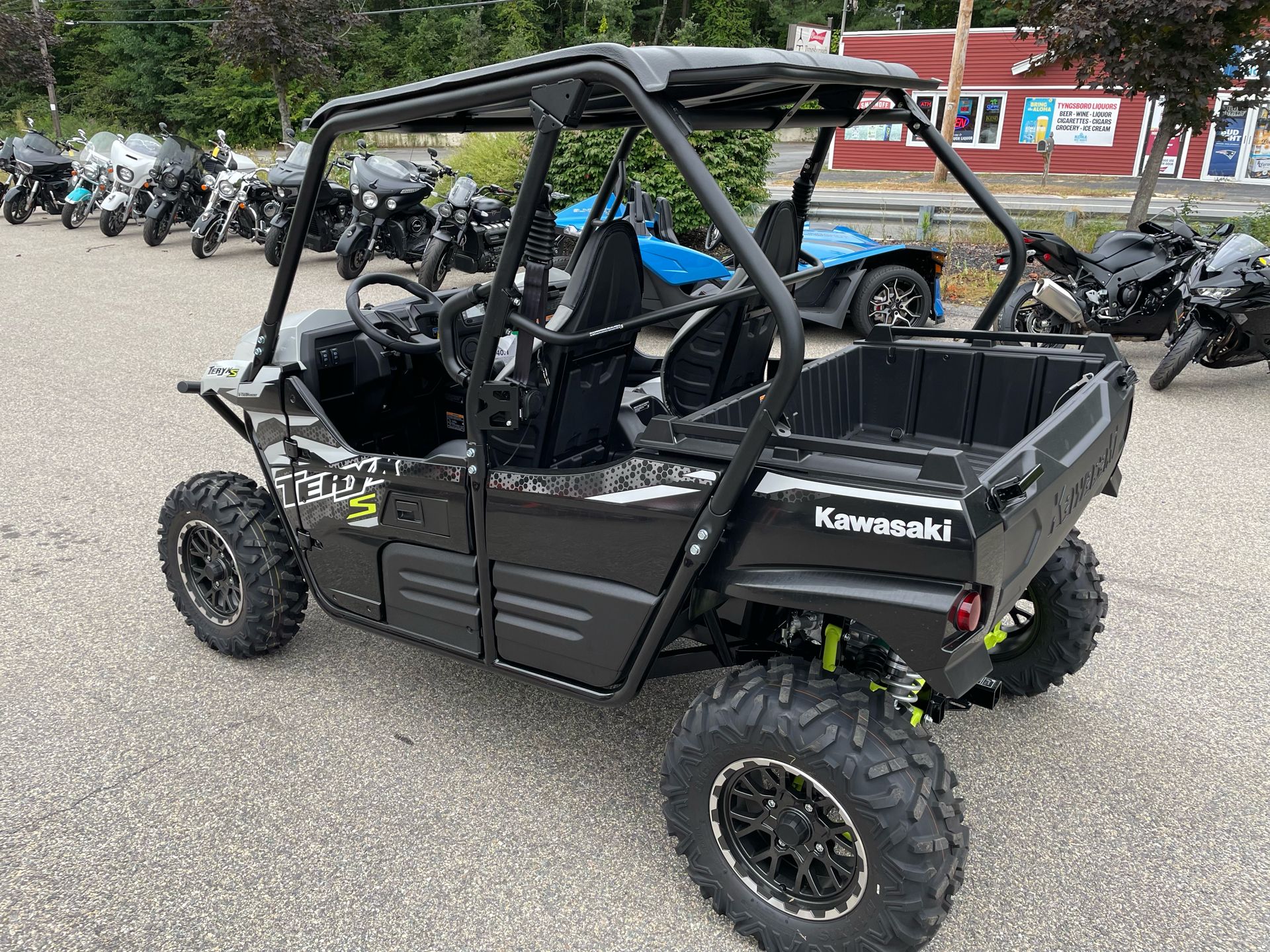 2025 Kawasaki Teryx S LE in Tyngsboro, Massachusetts - Photo 12