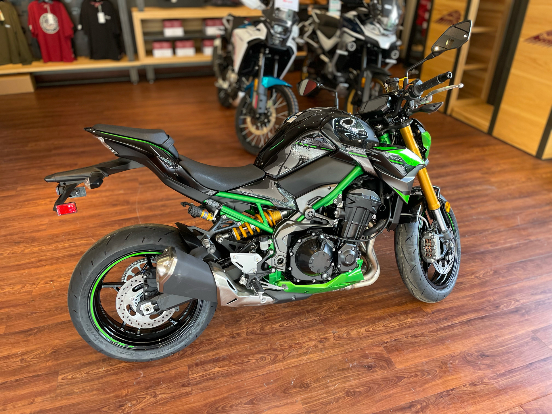 2024 Kawasaki Z900 SE ABS in Tyngsboro, Massachusetts - Photo 11