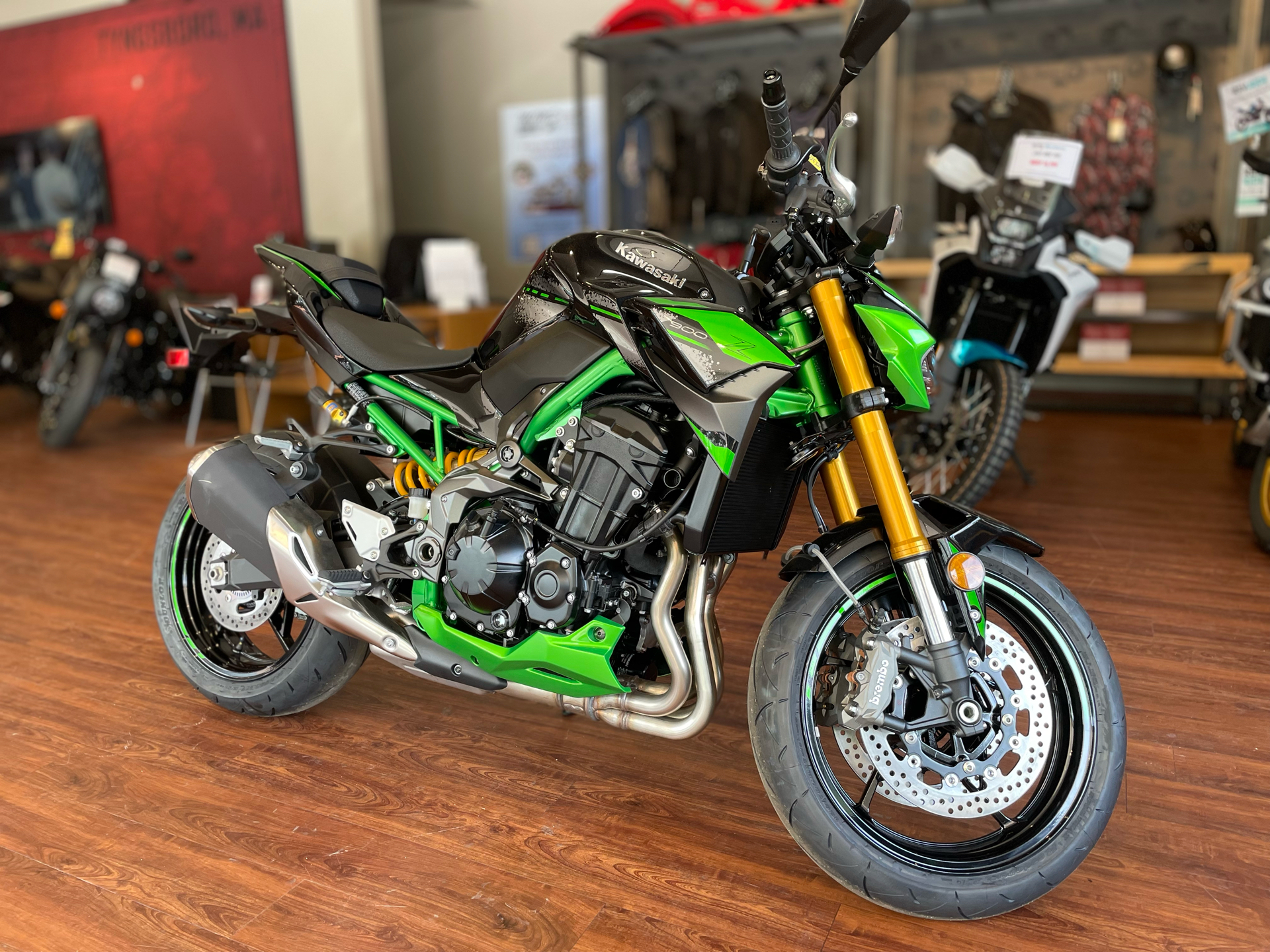 2024 Kawasaki Z900 SE ABS in Tyngsboro, Massachusetts - Photo 14