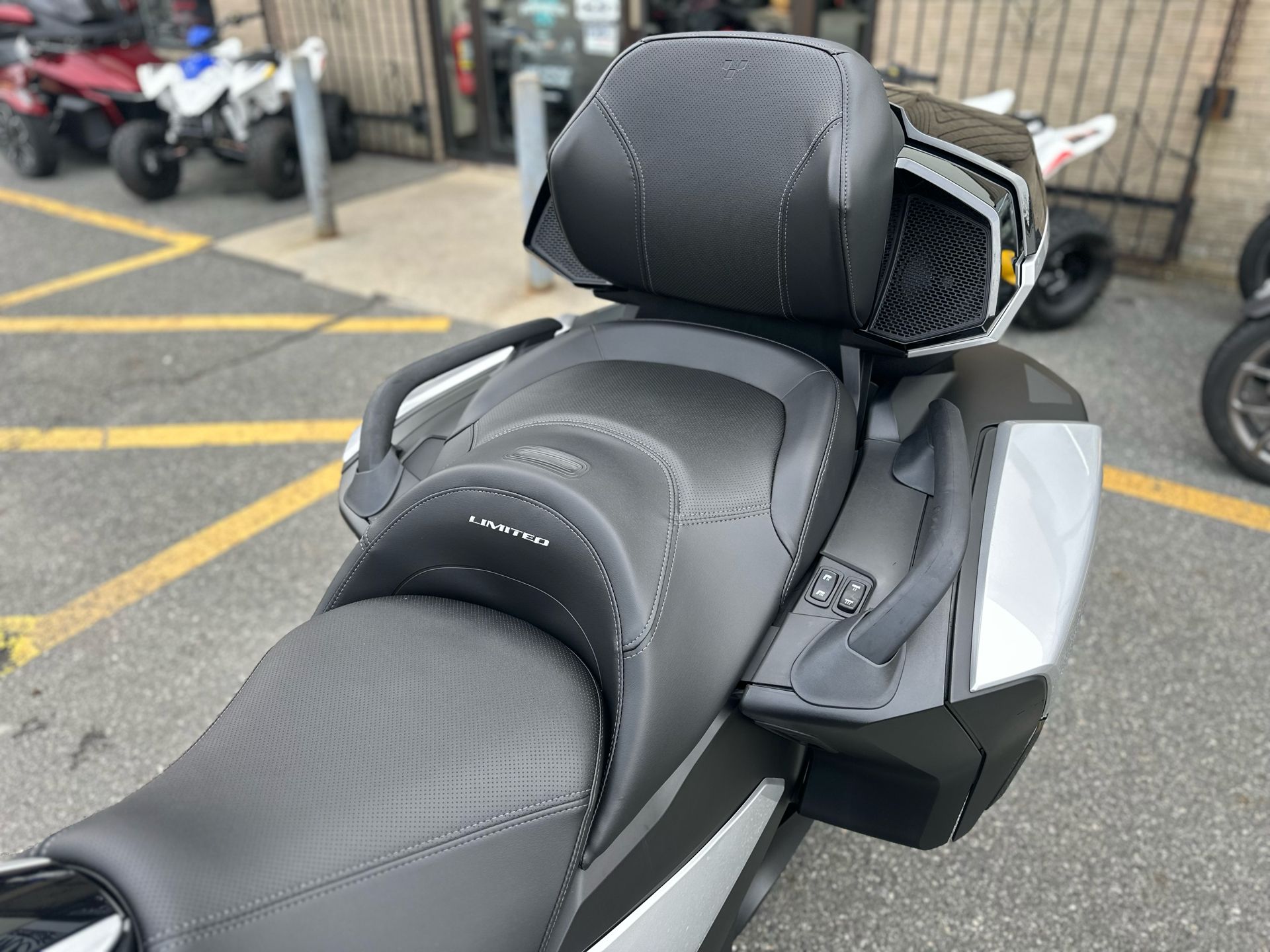 2024 Can-Am Spyder RT Limited in Tyngsboro, Massachusetts - Photo 14