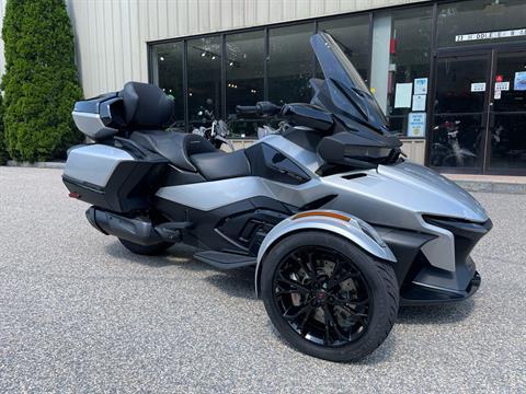 2024 Can-Am Spyder RT Limited in Tyngsboro, Massachusetts - Photo 2