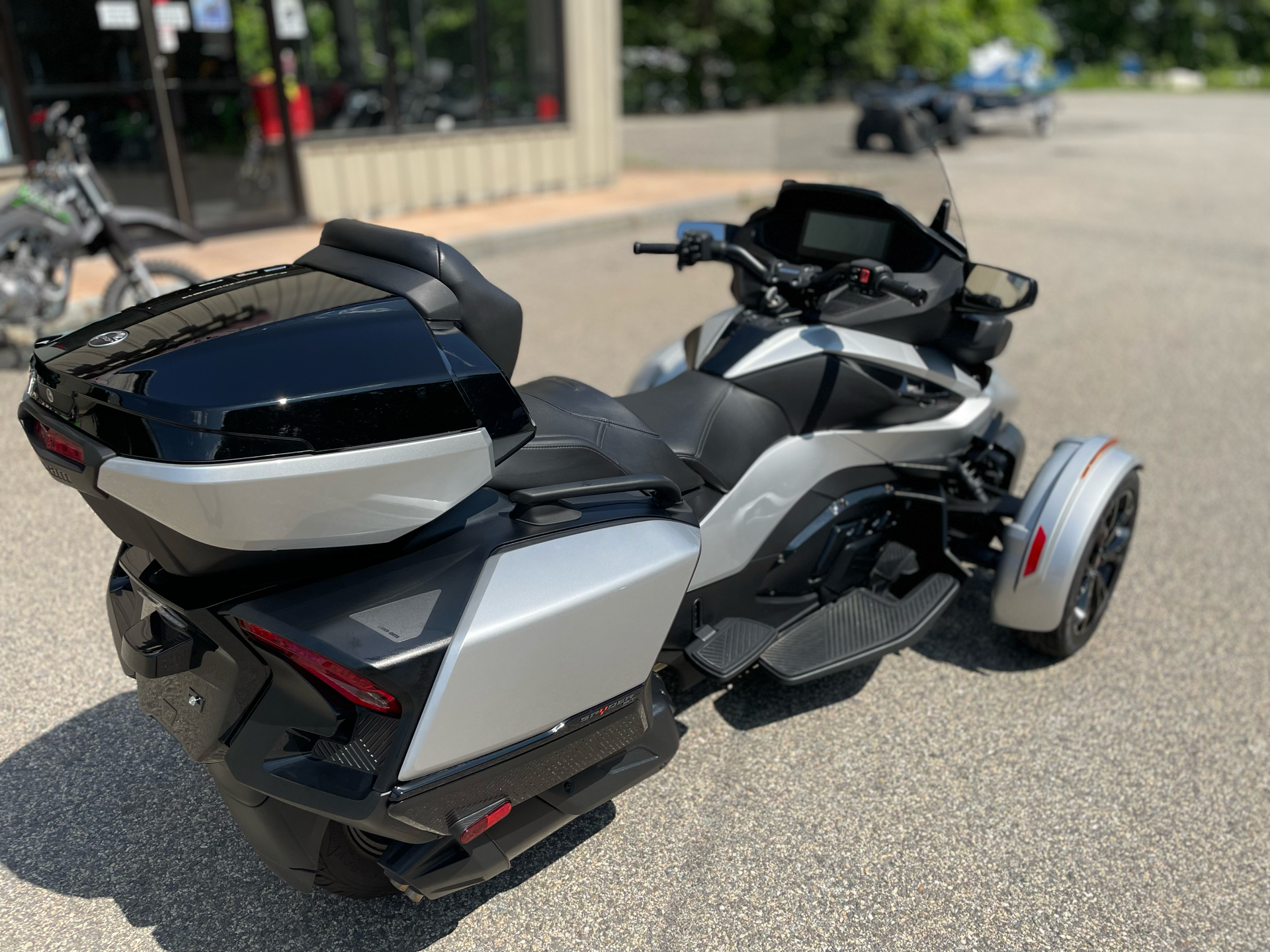 2024 Can-Am Spyder RT Limited in Tyngsboro, Massachusetts - Photo 8