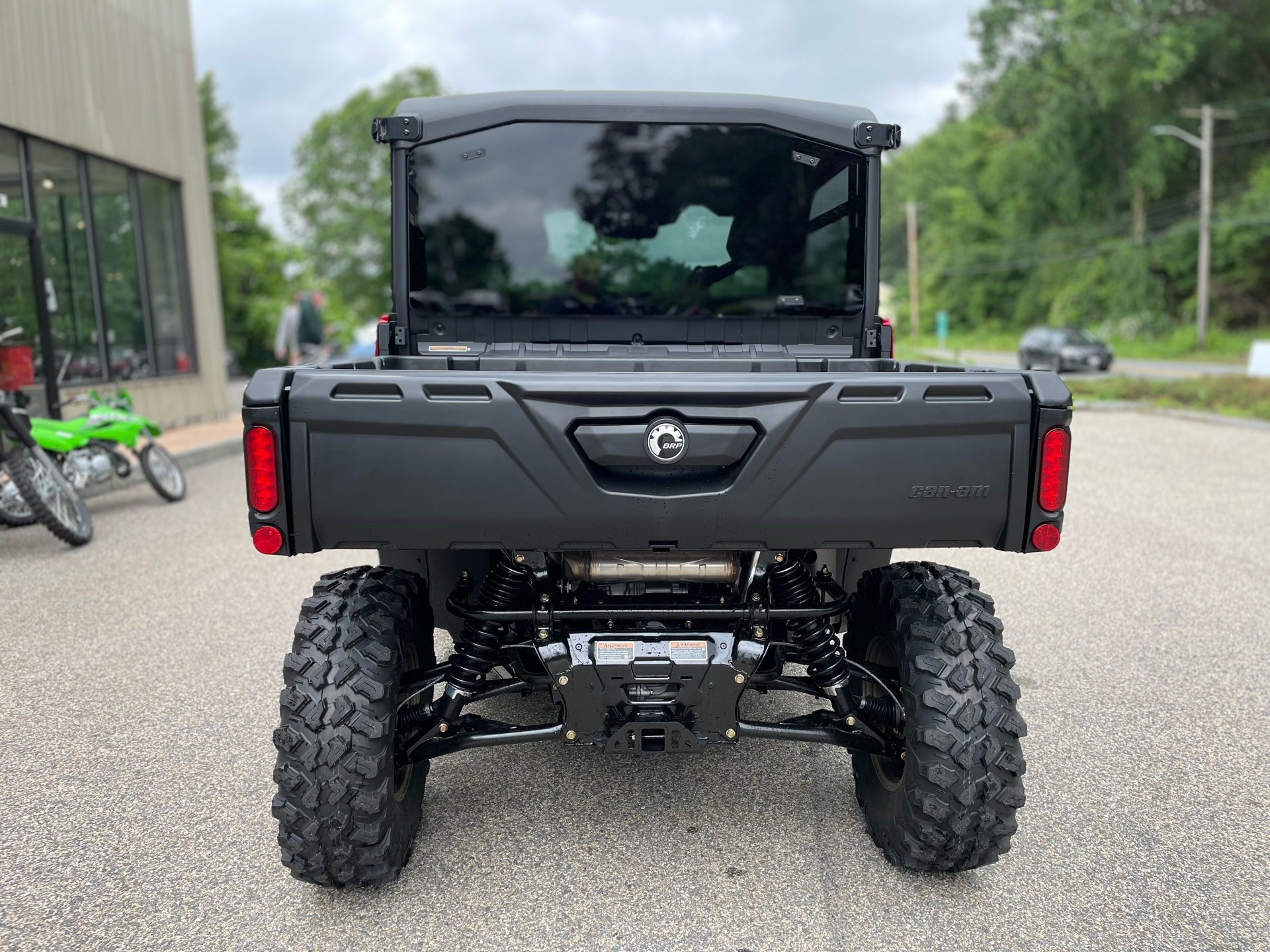 2025 Can-Am Defender Limited in Tyngsboro, Massachusetts - Photo 8
