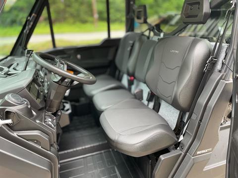 2025 Can-Am Defender Limited in Tyngsboro, Massachusetts - Photo 9