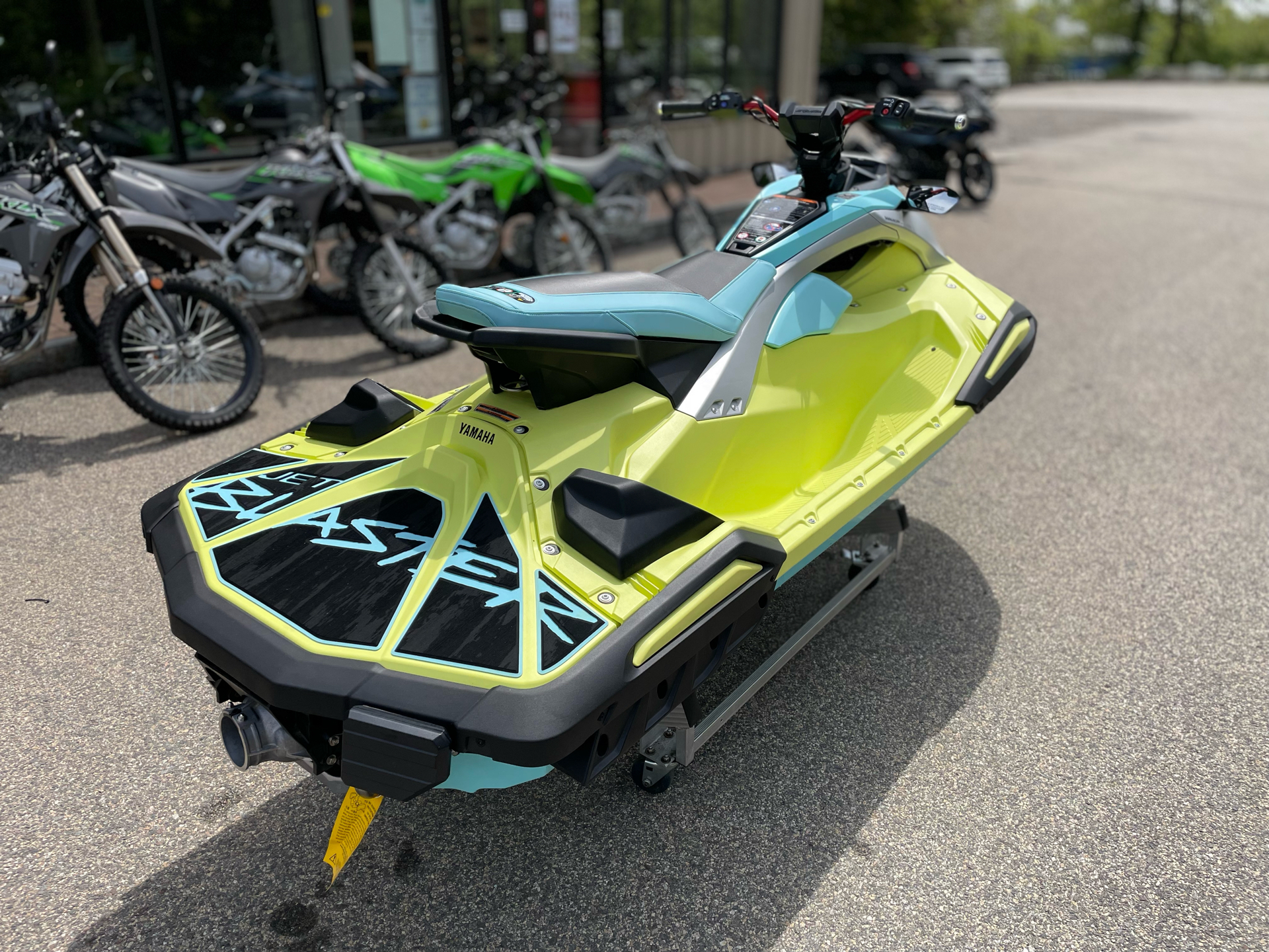 2025 Yamaha JetBlaster PRO 3-Up in Tyngsboro, Massachusetts - Photo 4