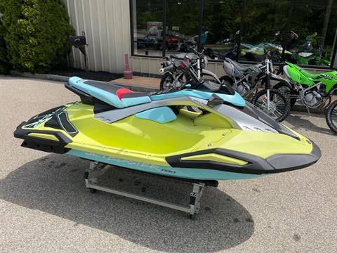 2025 Yamaha JetBlaster PRO 3-Up in Tyngsboro, Massachusetts - Photo 8