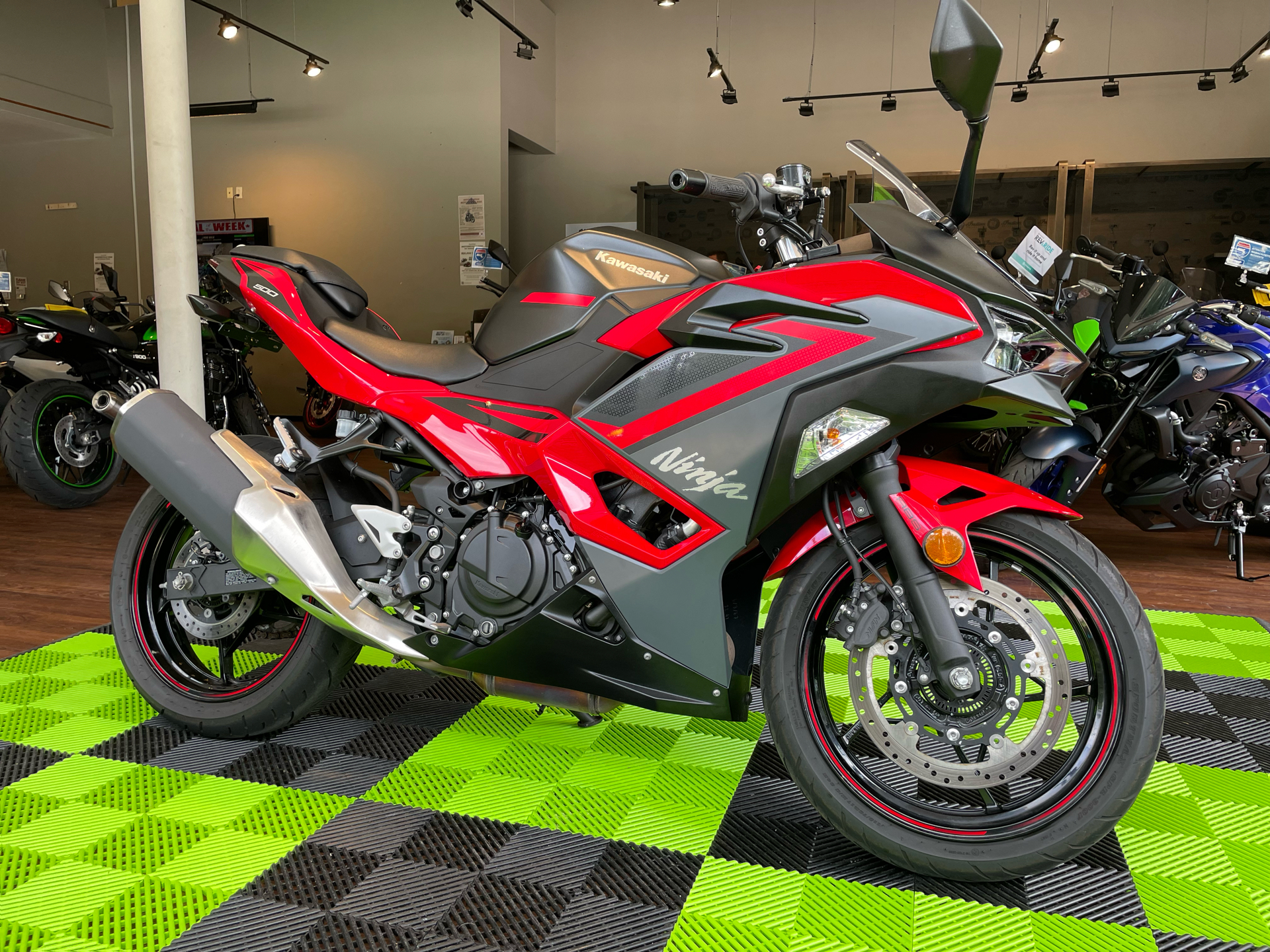 2024 Kawasaki Ninja 500 ABS in Tyngsboro, Massachusetts - Photo 1