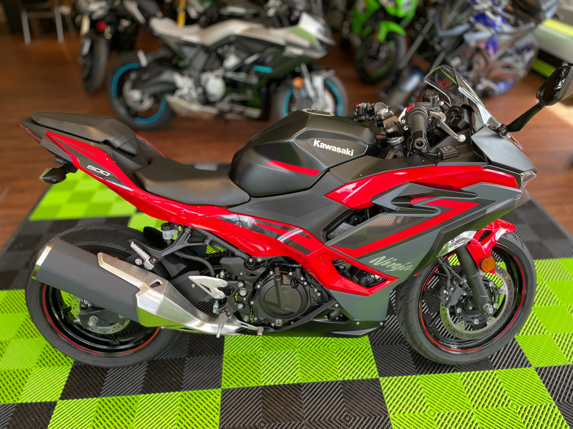 2024 Kawasaki Ninja 500 ABS in Tyngsboro, Massachusetts - Photo 16