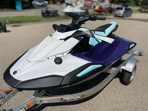 2025 Yamaha JetBlaster LTD in Tyngsboro, Massachusetts - Photo 2