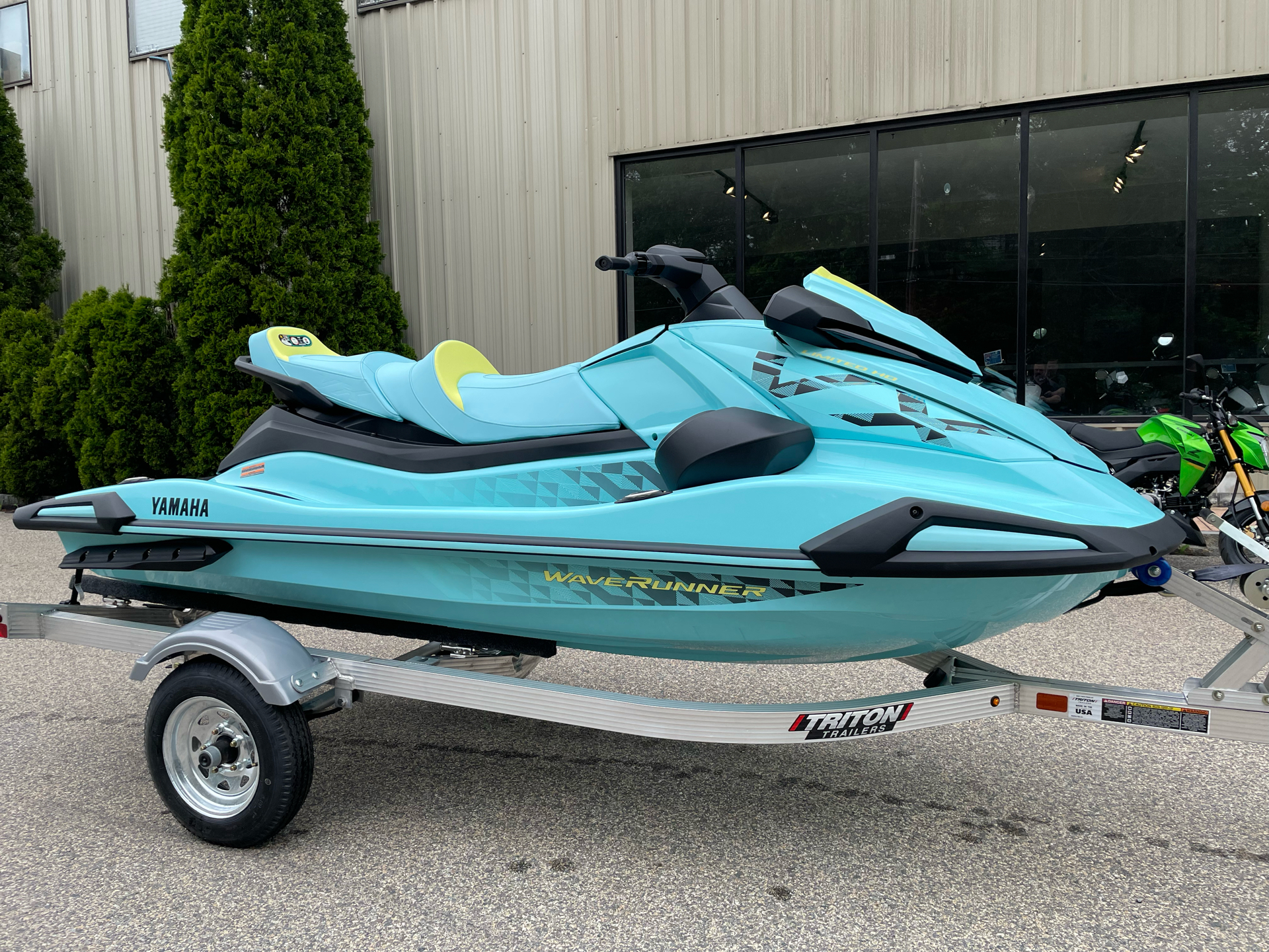2025 Yamaha VX Limited HO in Tyngsboro, Massachusetts - Photo 2