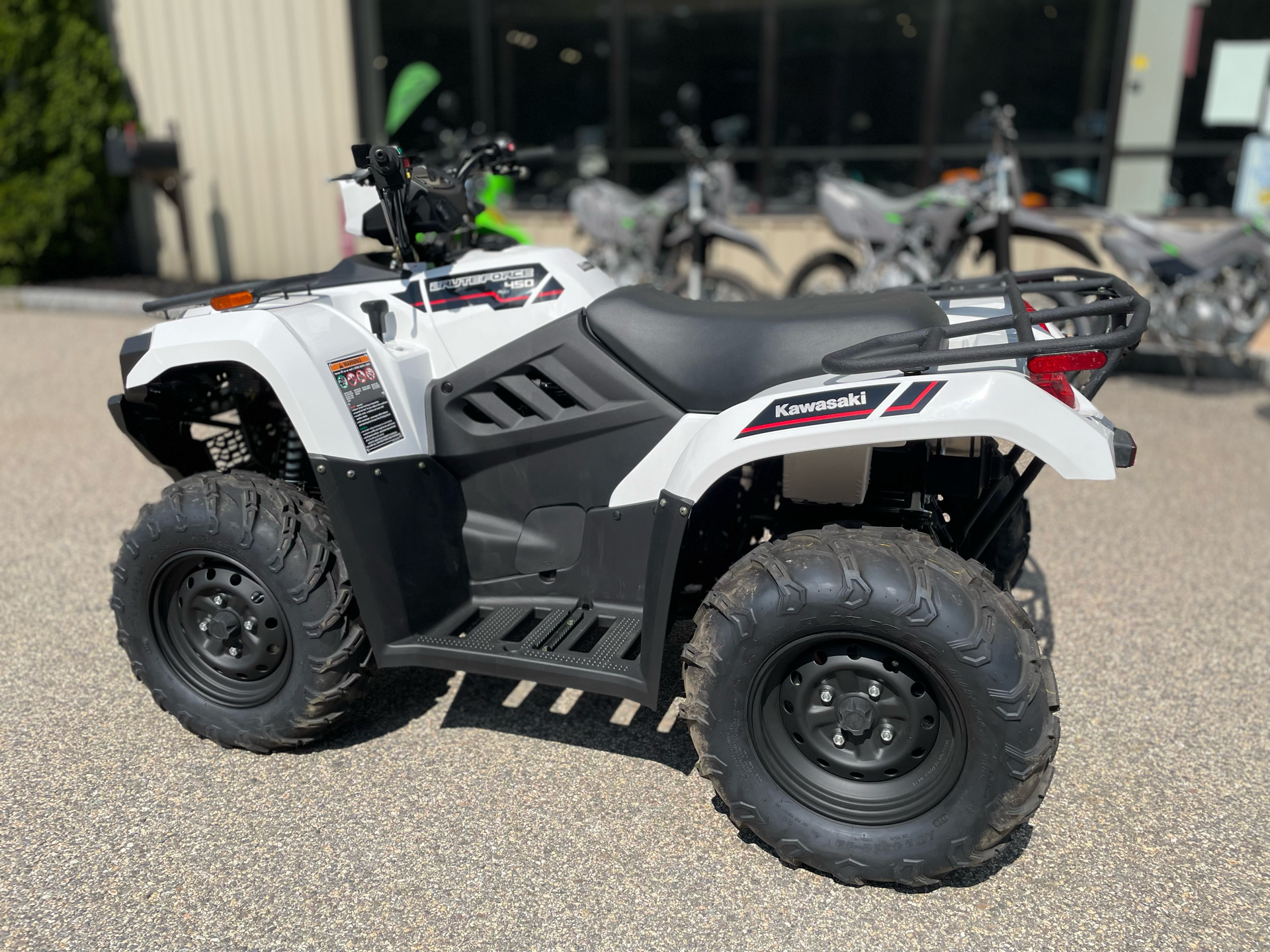 2025 Kawasaki Brute Force 450 4x4 in Tyngsboro, Massachusetts - Photo 7