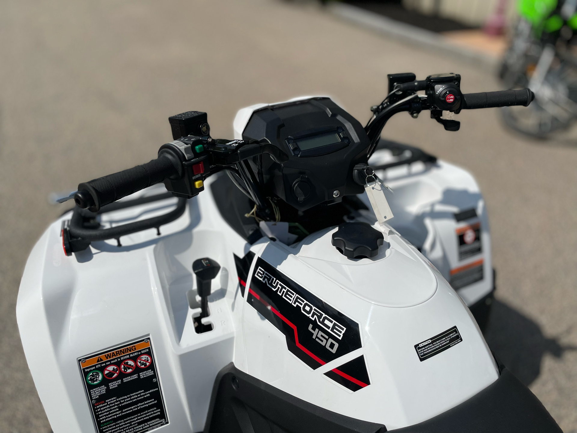 2025 Kawasaki Brute Force 450 4x4 in Tyngsboro, Massachusetts - Photo 10