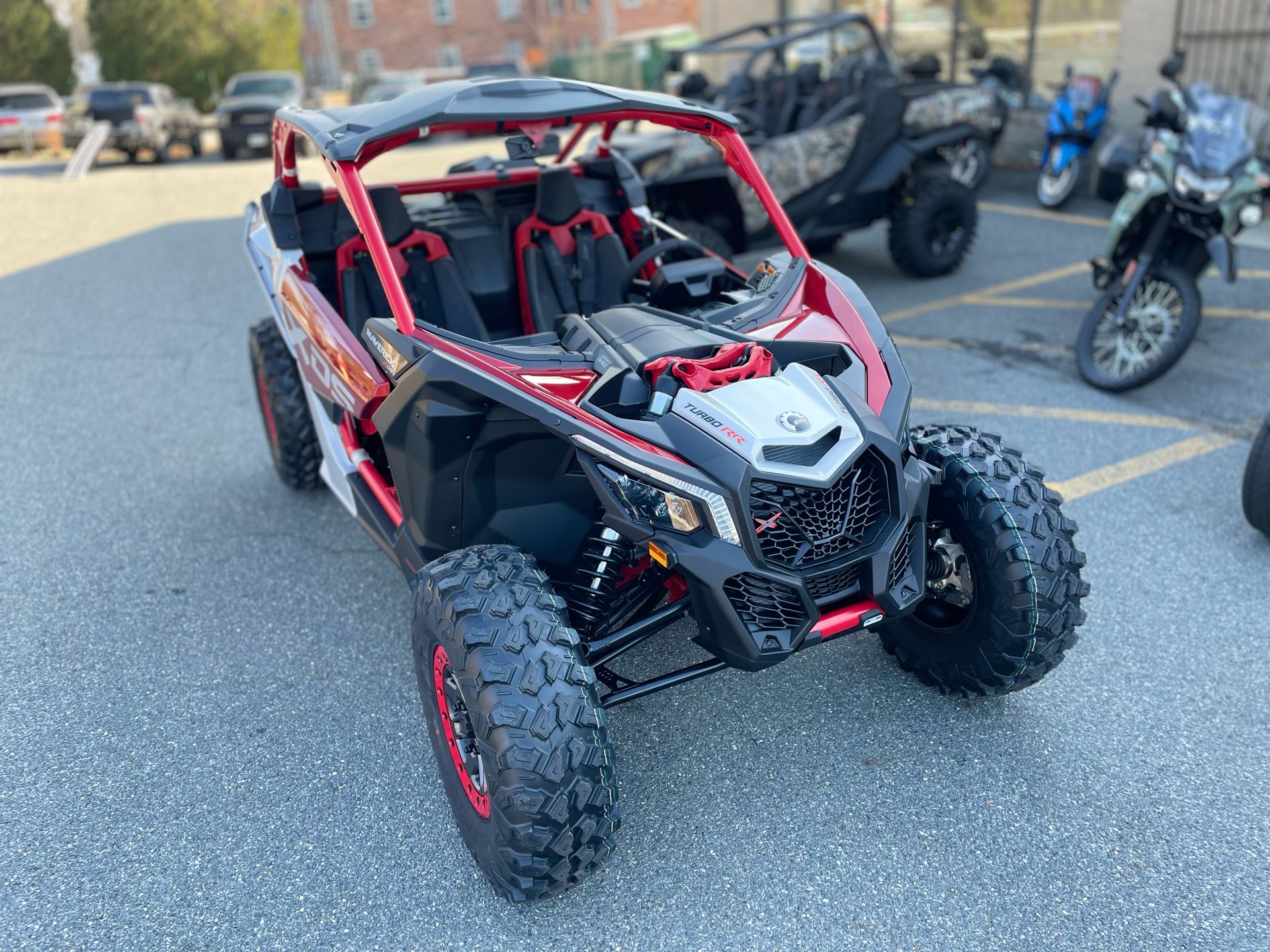 2025 Can-Am Maverick X3 X DS Turbo RR with Smart-Shox in Tyngsboro, Massachusetts - Photo 3