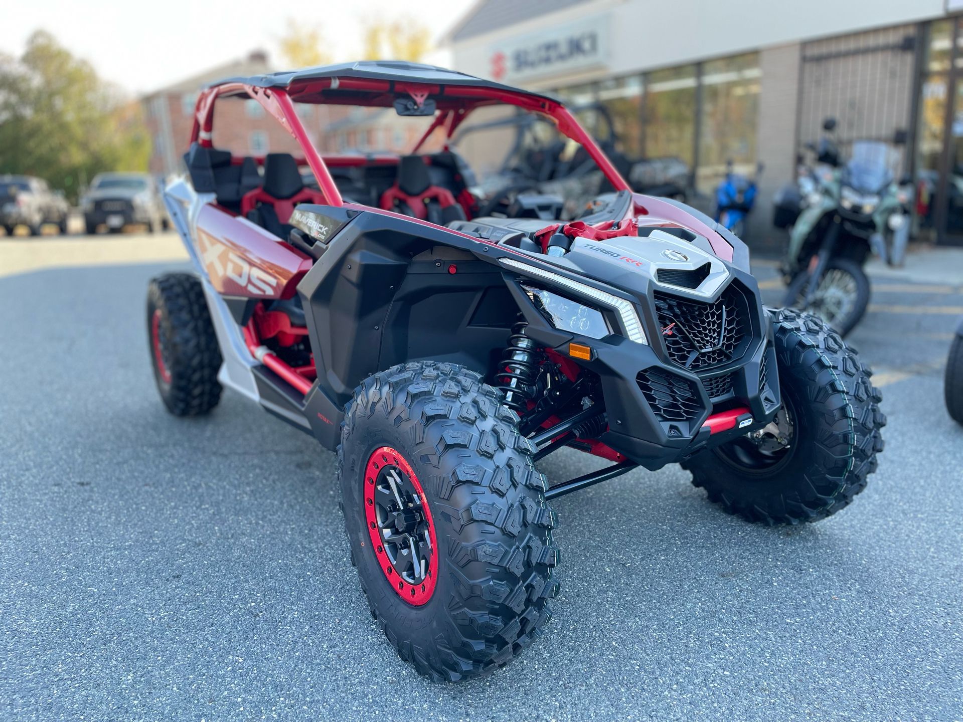 2025 Can-Am Maverick X3 X DS Turbo RR with Smart-Shox in Tyngsboro, Massachusetts - Photo 6