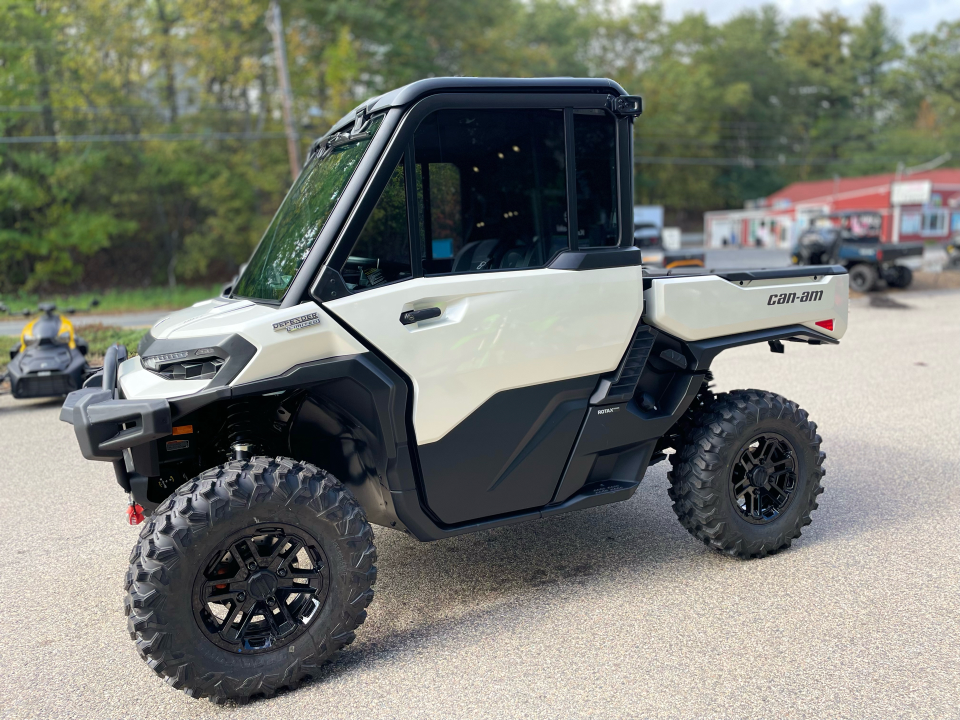 2026 Can-Am Defender Limited HD11 in Tyngsboro, Massachusetts - Photo 1