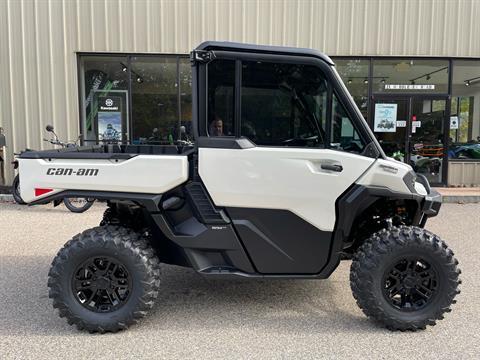 2026 Can-Am Defender Limited HD11 in Tyngsboro, Massachusetts - Photo 2