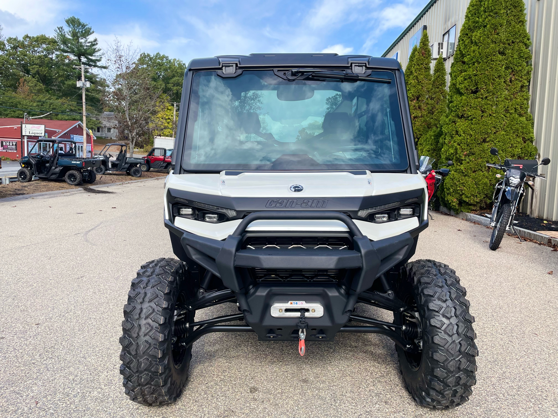 2026 Can-Am Defender Limited HD11 in Tyngsboro, Massachusetts - Photo 3