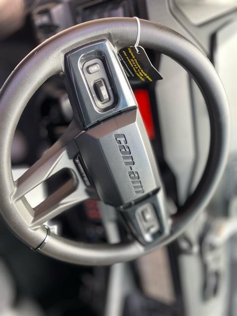 2026 Can-Am Defender Limited HD11 in Tyngsboro, Massachusetts - Photo 7