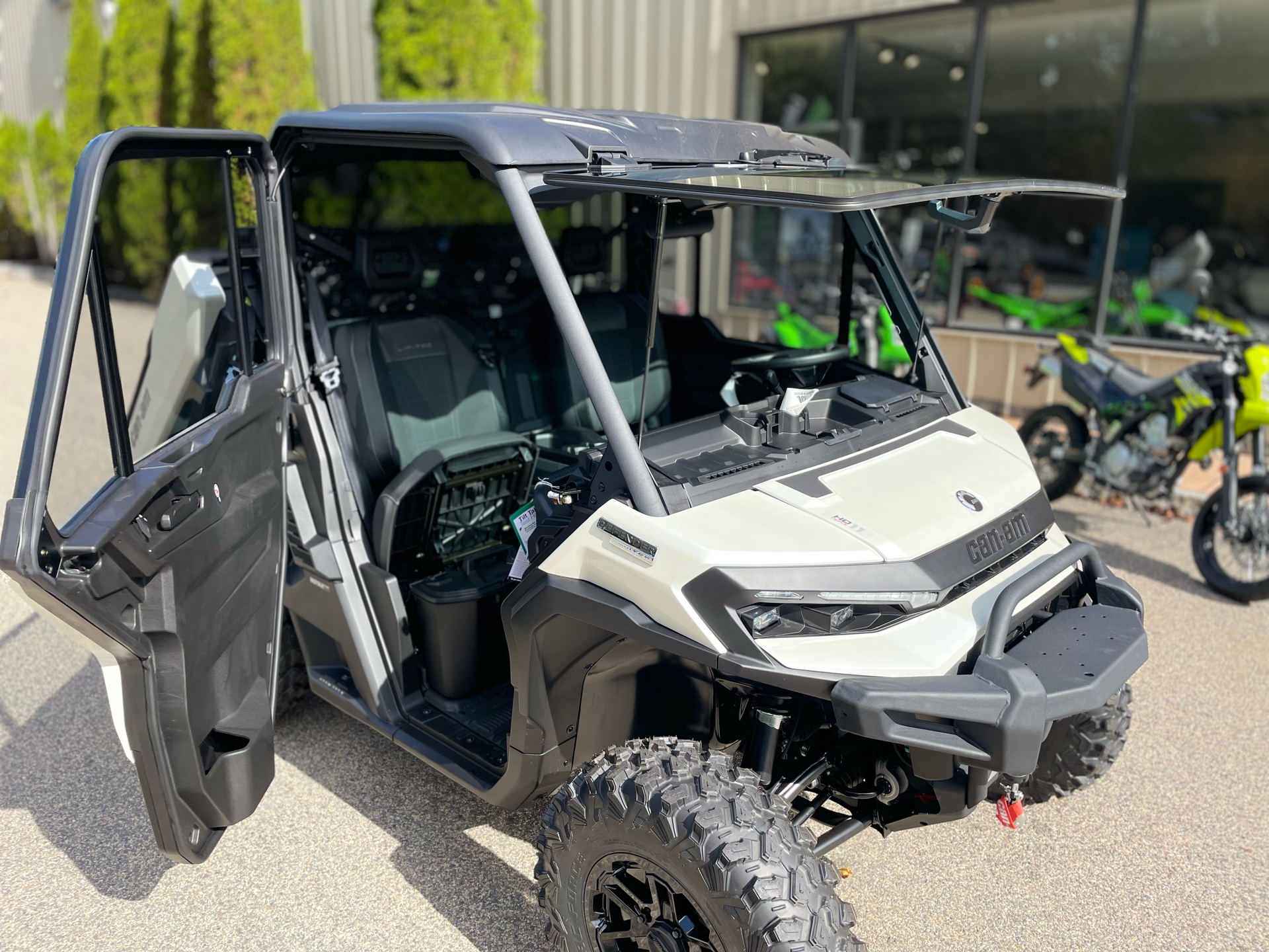 2026 Can-Am Defender Limited HD11 in Tyngsboro, Massachusetts - Photo 17