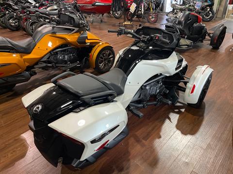 2024 Can-Am Spyder F3-T in Tyngsboro, Massachusetts - Photo 2