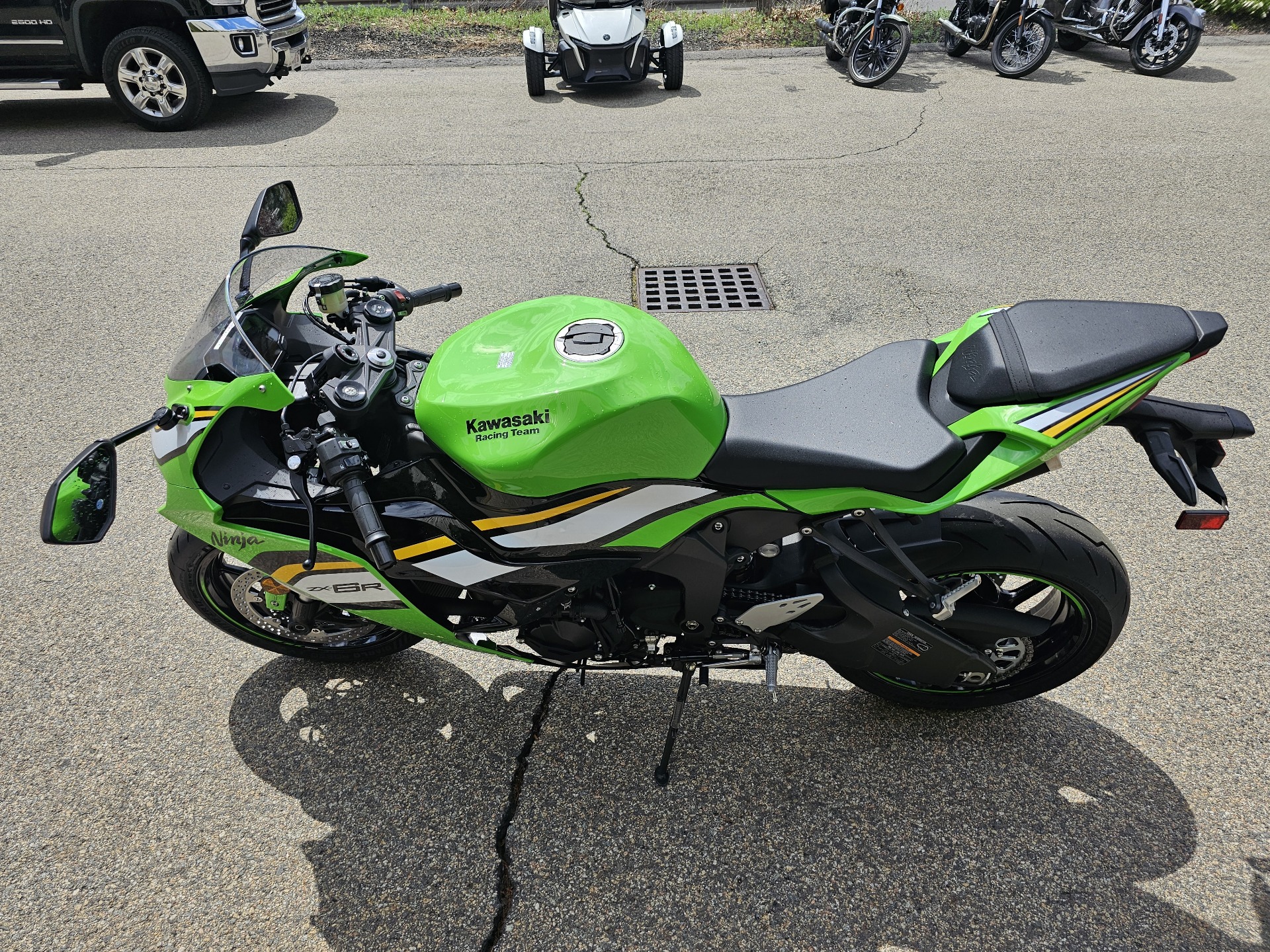 2025 Kawasaki Ninja ZX-6R KRT Edition ABS in Tyngsboro, Massachusetts - Photo 12