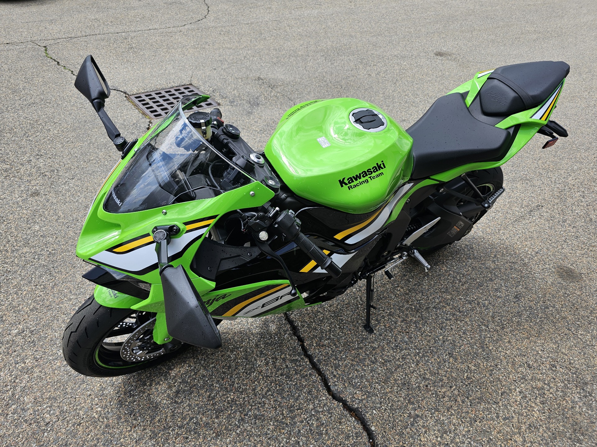 2025 Kawasaki Ninja ZX-6R KRT Edition ABS in Tyngsboro, Massachusetts - Photo 15