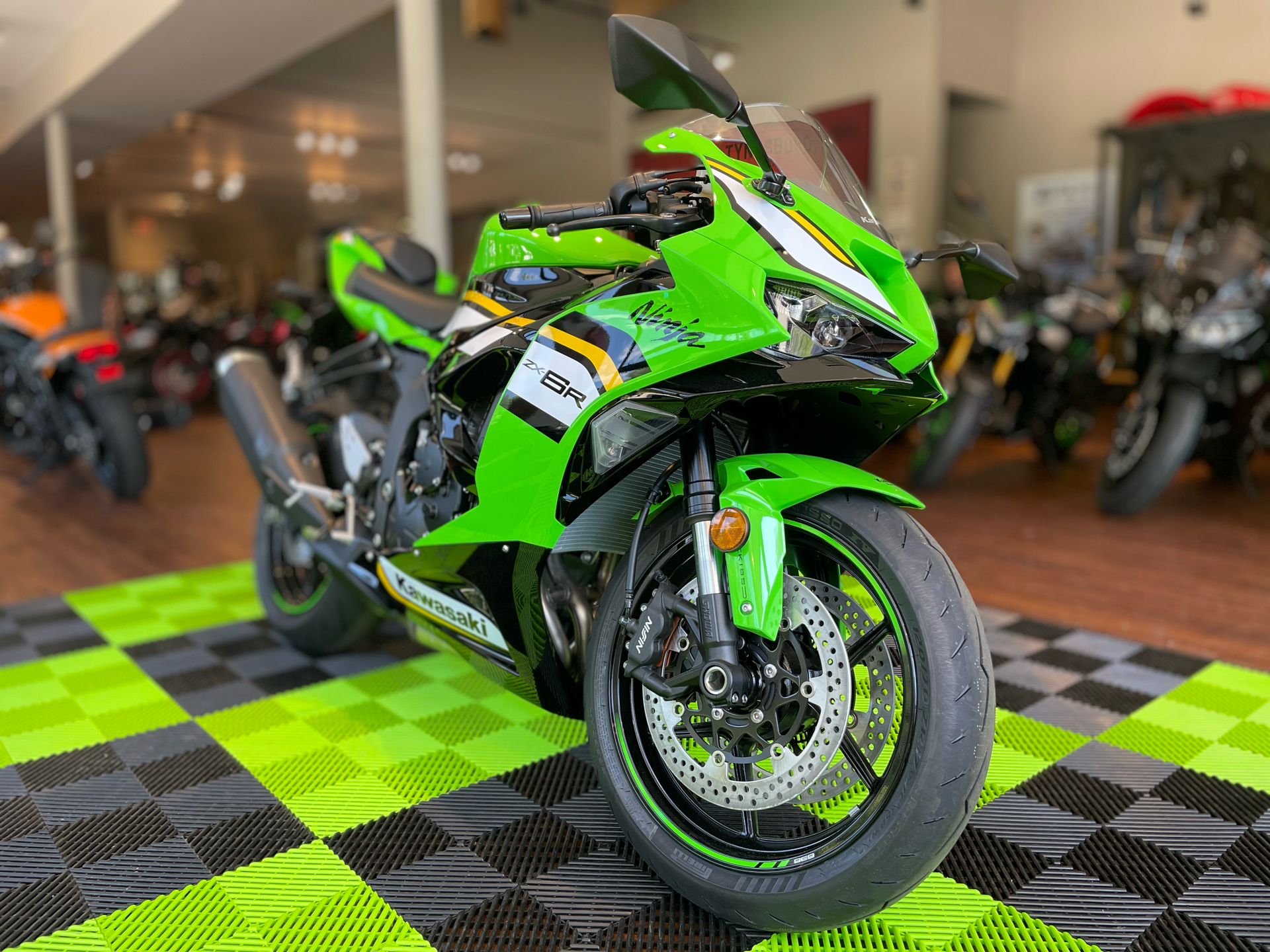 2025 Kawasaki Ninja ZX-6R KRT Edition ABS in Tyngsboro, Massachusetts - Photo 3