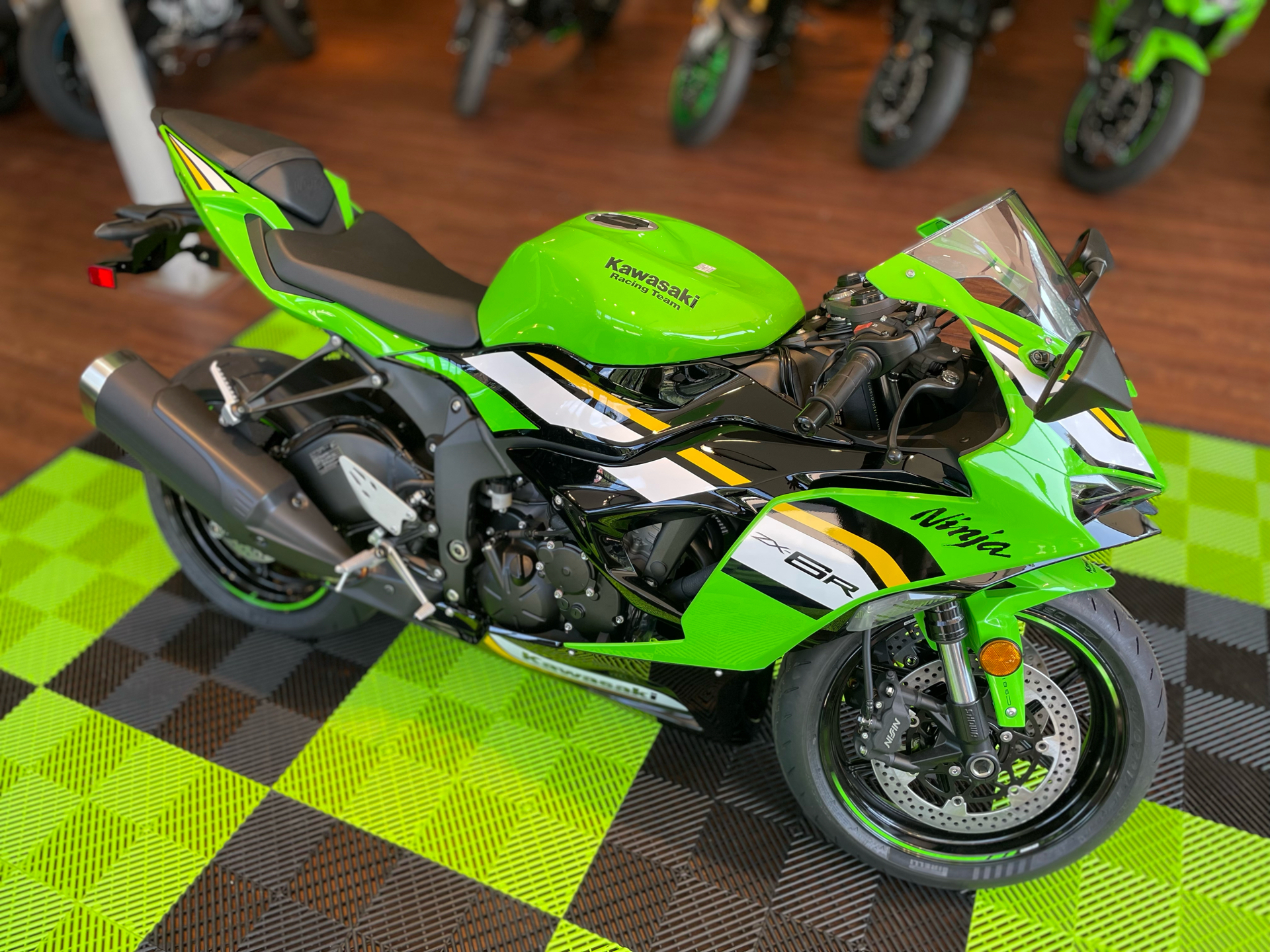2025 Kawasaki Ninja ZX-6R KRT Edition ABS in Tyngsboro, Massachusetts - Photo 14