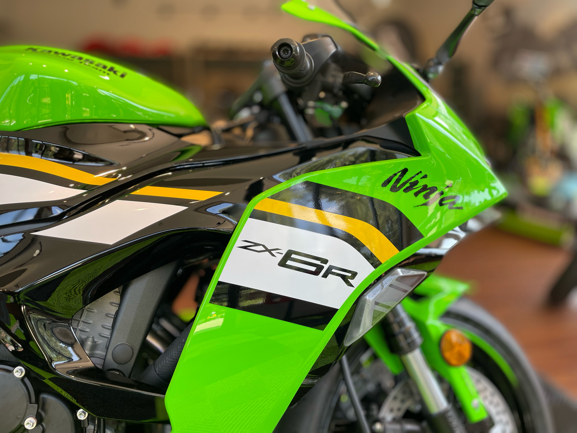 2025 Kawasaki Ninja ZX-6R KRT Edition ABS in Tyngsboro, Massachusetts - Photo 15
