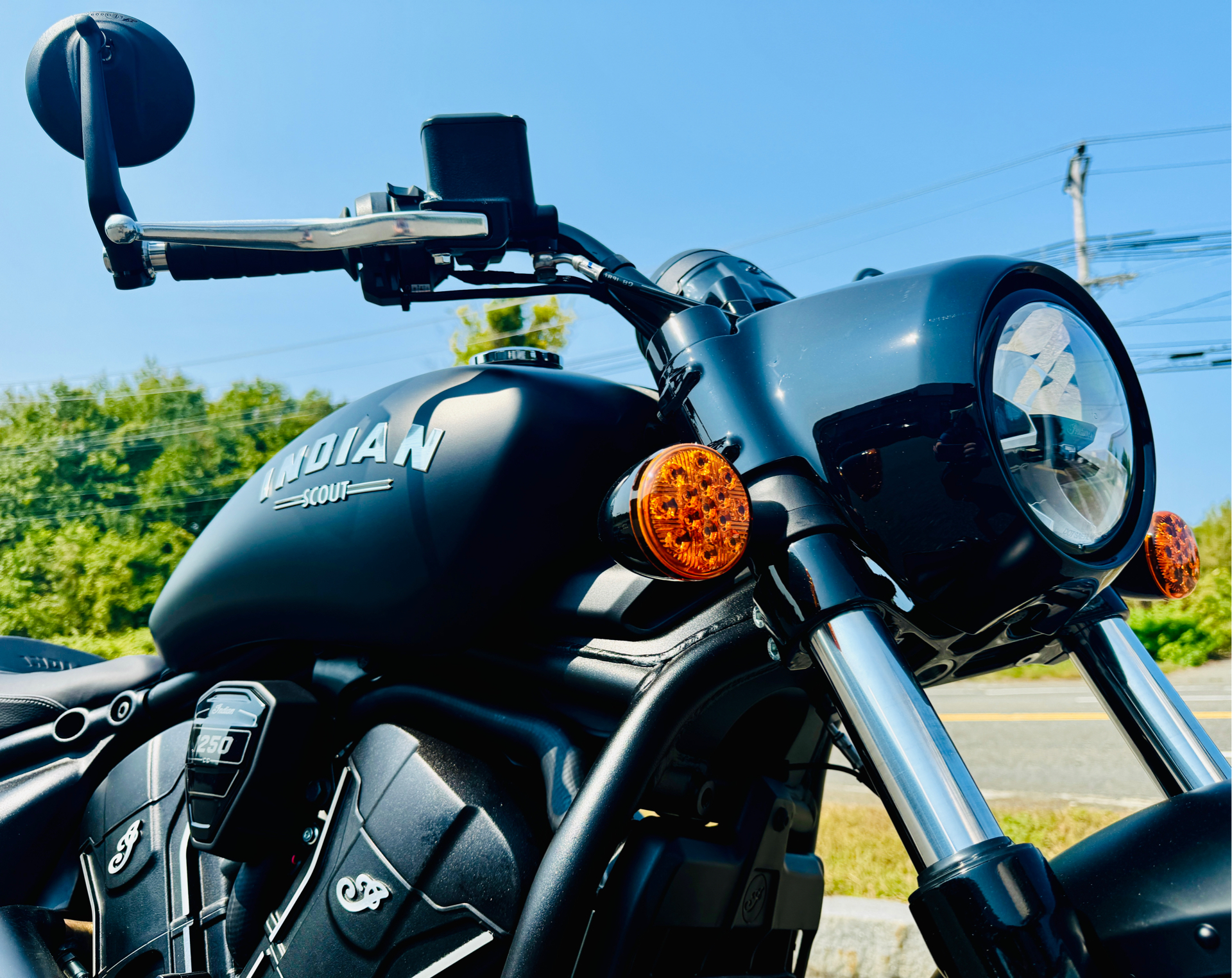 2025 Indian Motorcycle Scout® Bobber Limited +Tech in Tyngsboro, Massachusetts - Photo 25