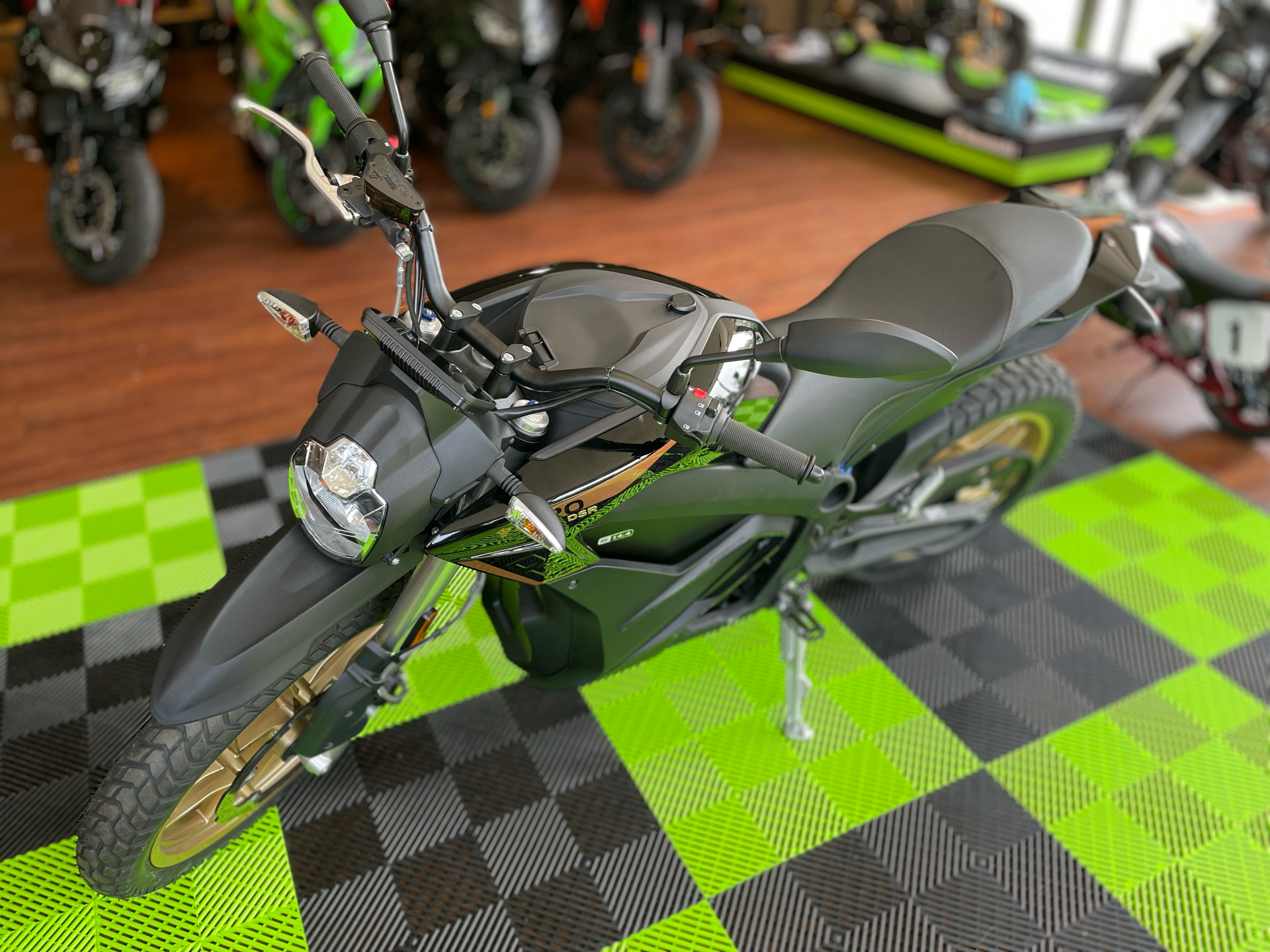 2023 Zero Motorcycles DSR ZF14.4 in Tyngsboro, Massachusetts - Photo 15